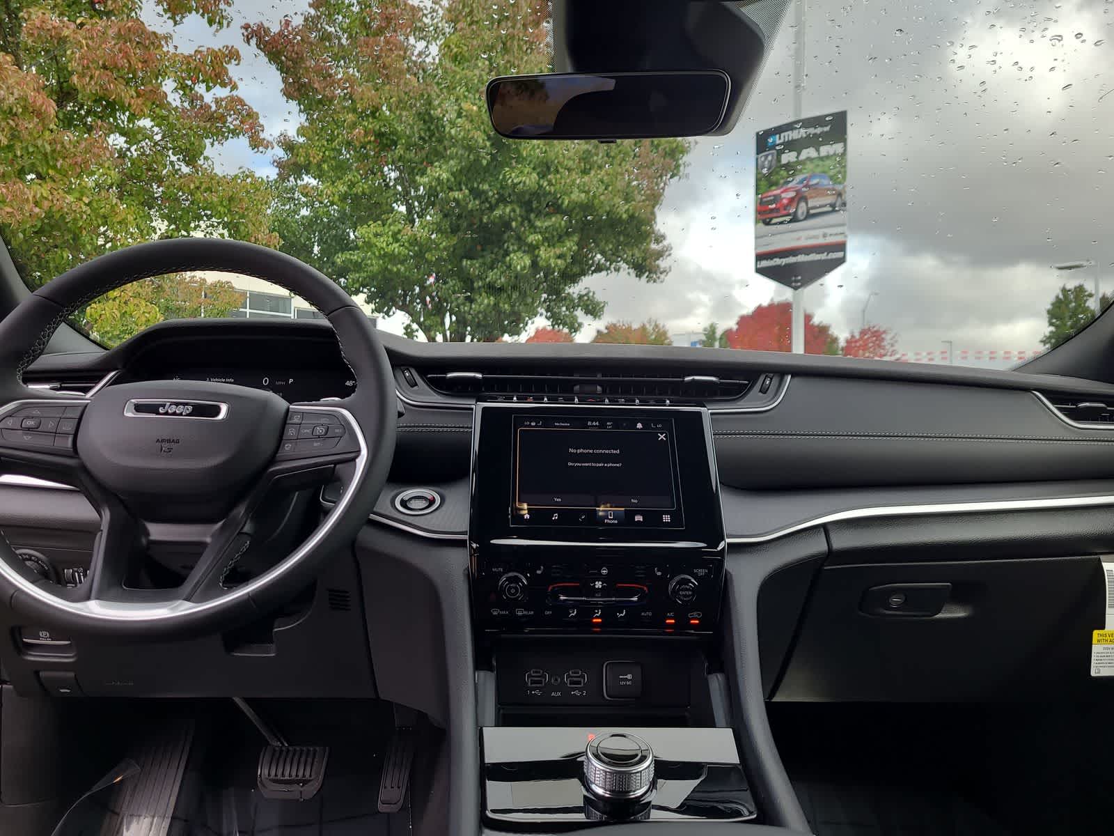 Thumbnail: 2025 Jeep Grand Cherokee - 18