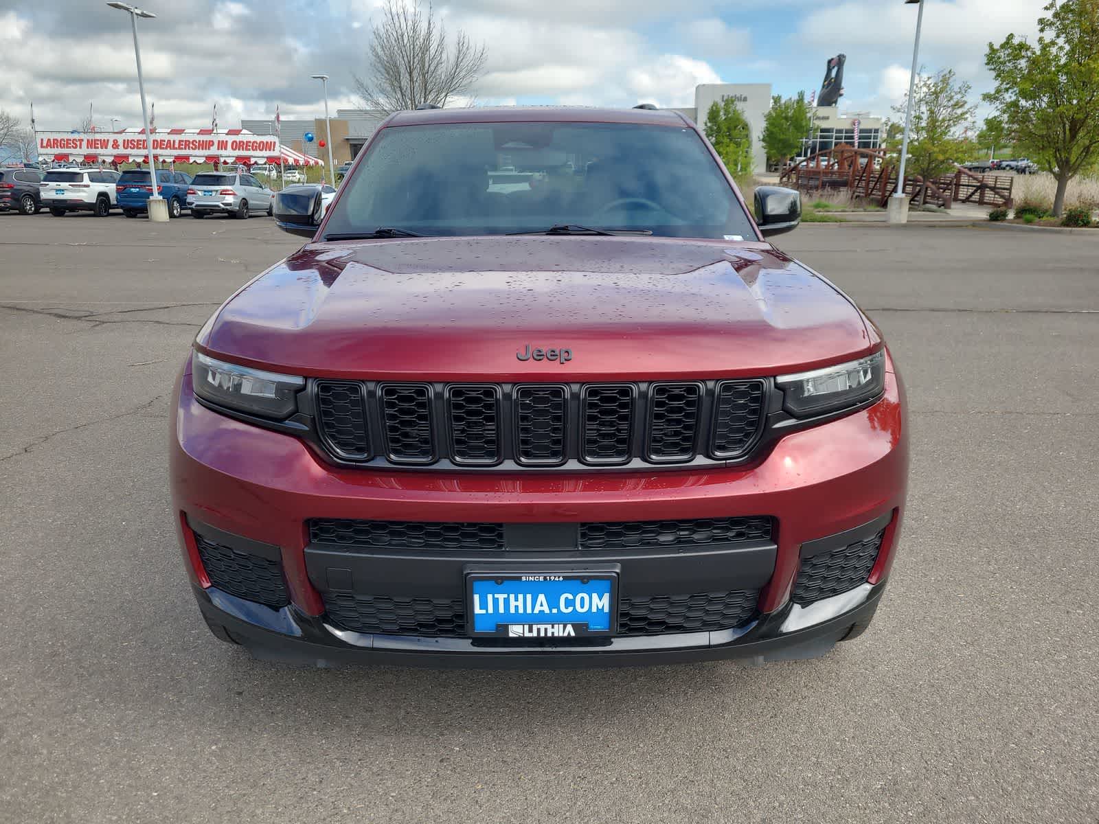 Thumbnail: 2023 Jeep Grand Cherokee - 14