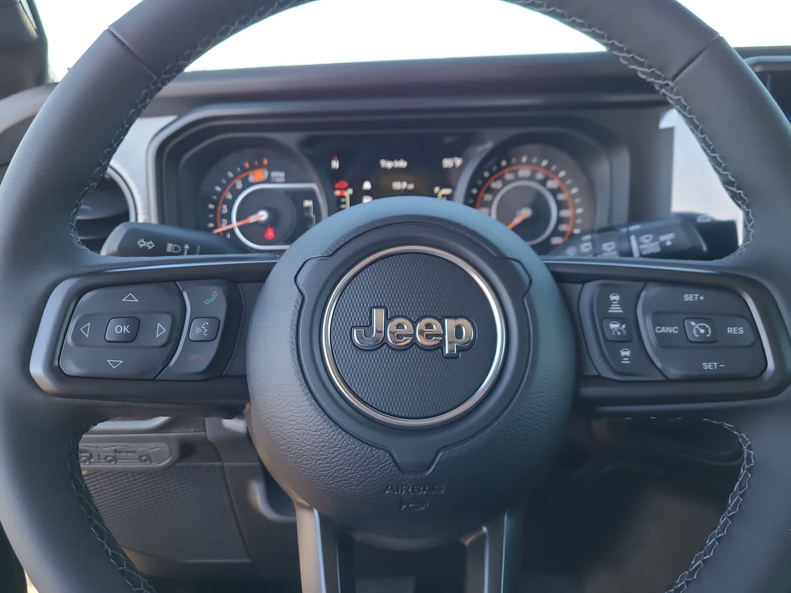 Thumbnail: 2026 Jeep Wrangler - 23