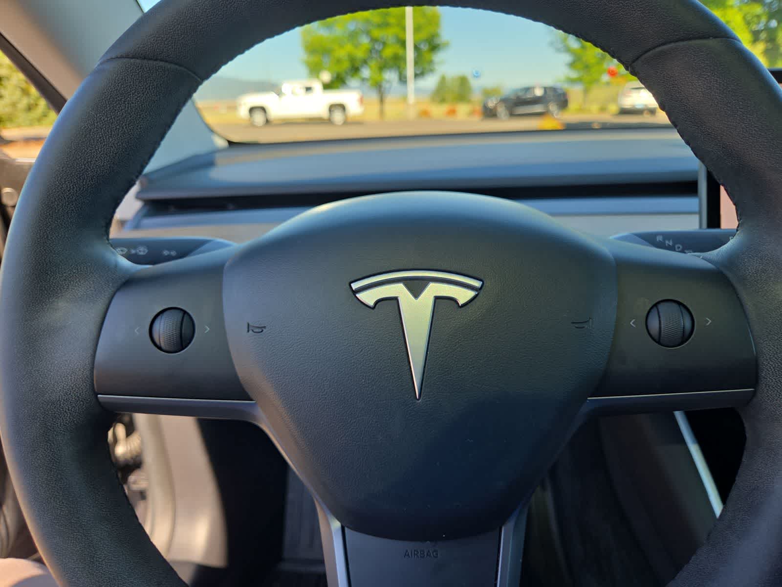Thumbnail: 2019 Tesla Model 3 - 22