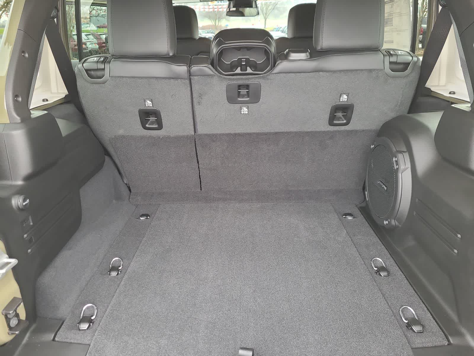 Thumbnail: 2026 Jeep Wrangler - 27