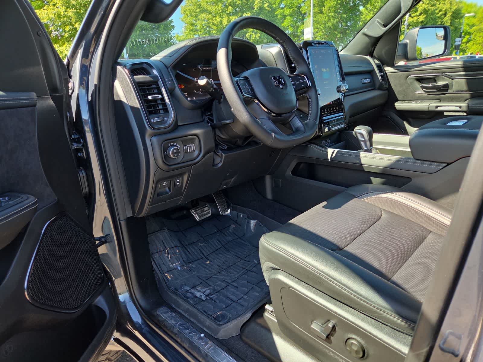 Thumbnail: 2026 RAM 1500 - 10