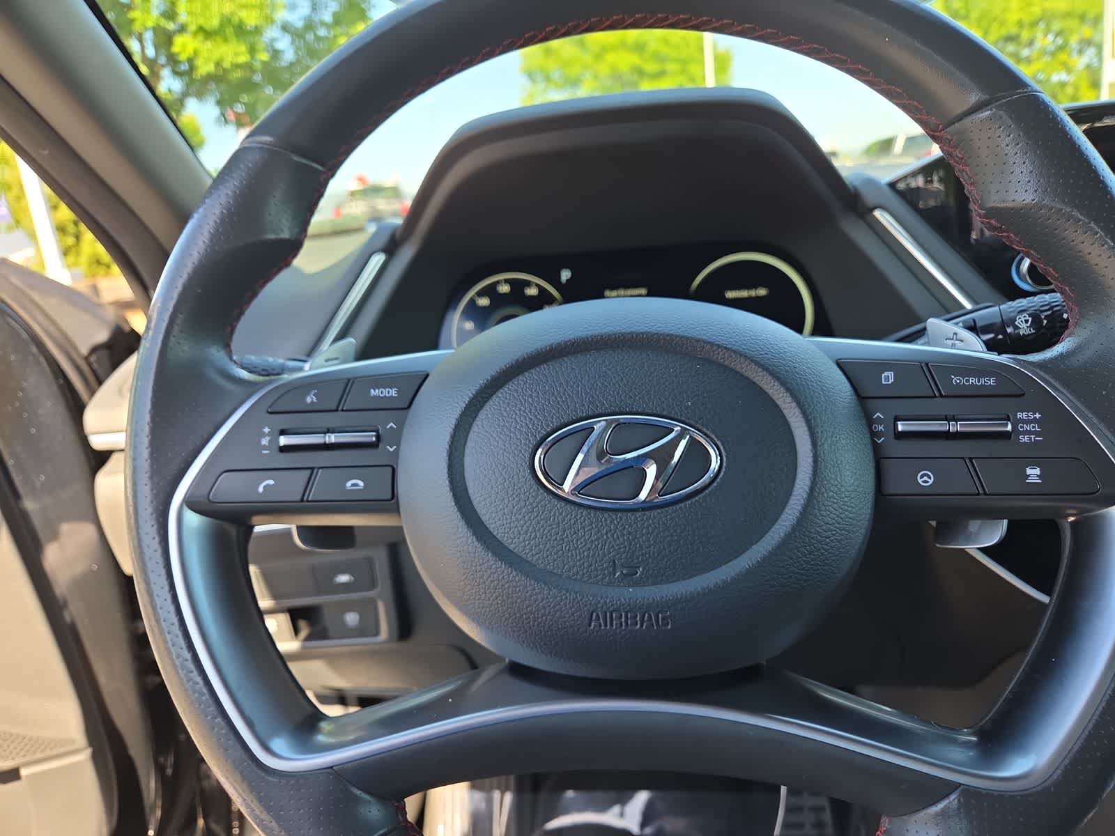 Thumbnail: 2022 Hyundai Sonata - 22