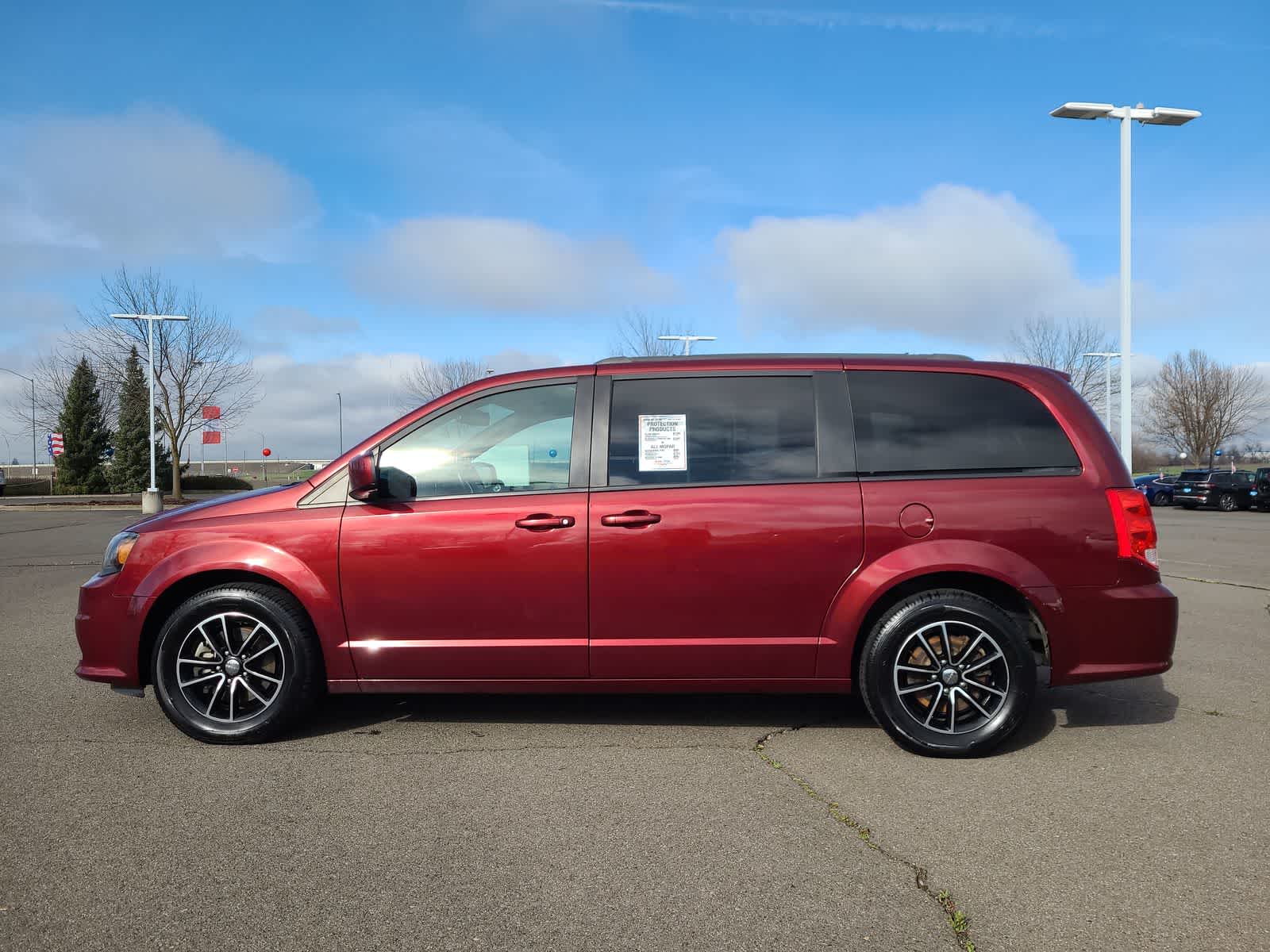 Thumbnail: 2018 Dodge Grand Caravan - 11