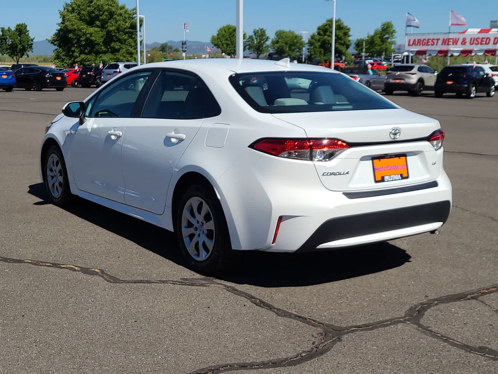 Thumbnail: 2022 Toyota Corolla - 12