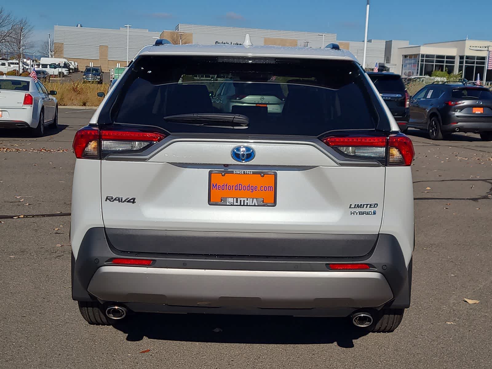 Thumbnail: 2024 Toyota RAV4 - 13