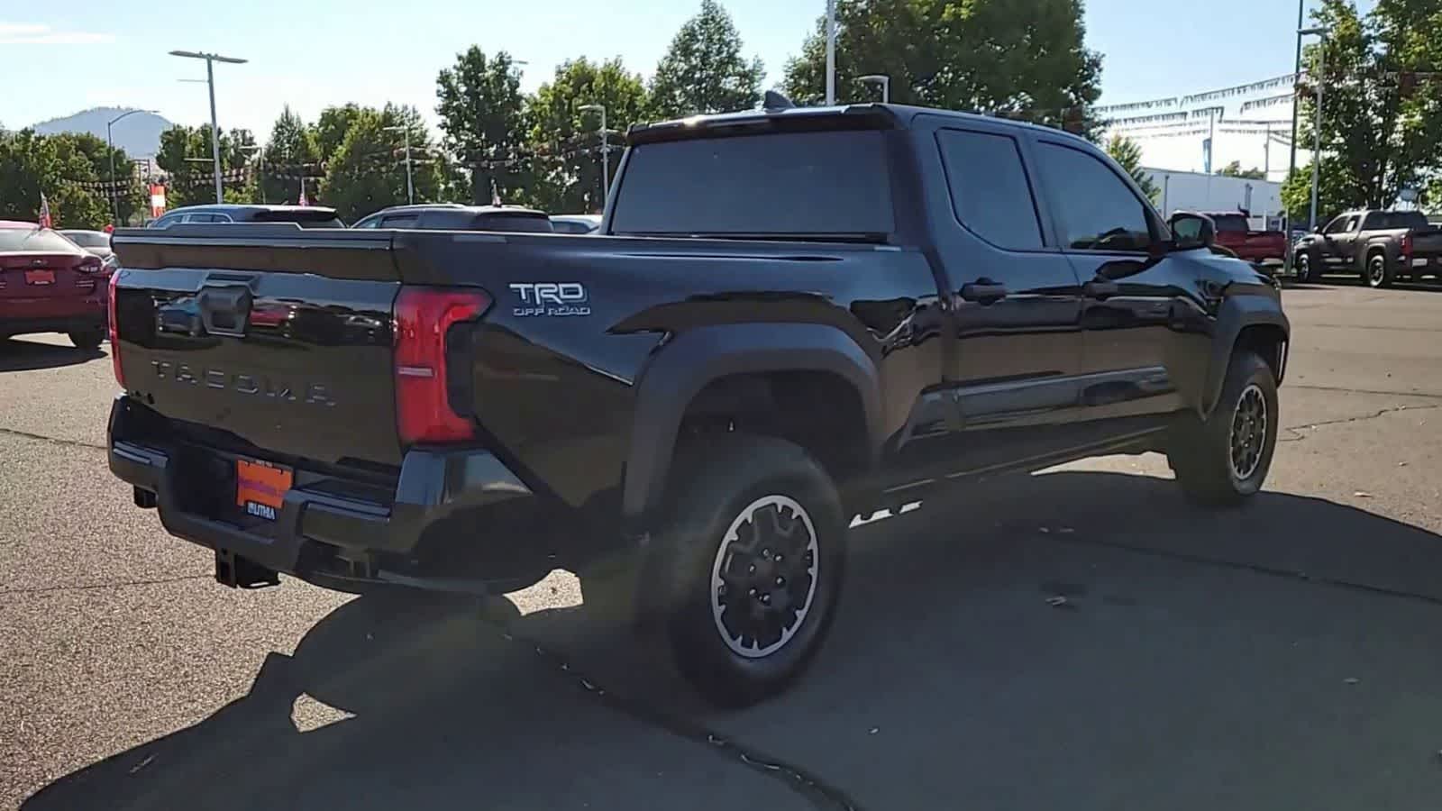 Thumbnail: 2024 Toyota Tacoma - 8