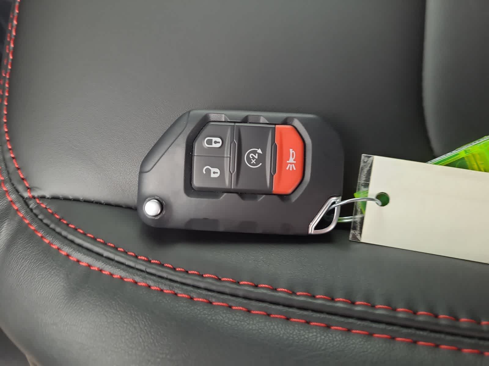 Thumbnail: 2025 Jeep Wrangler - 28