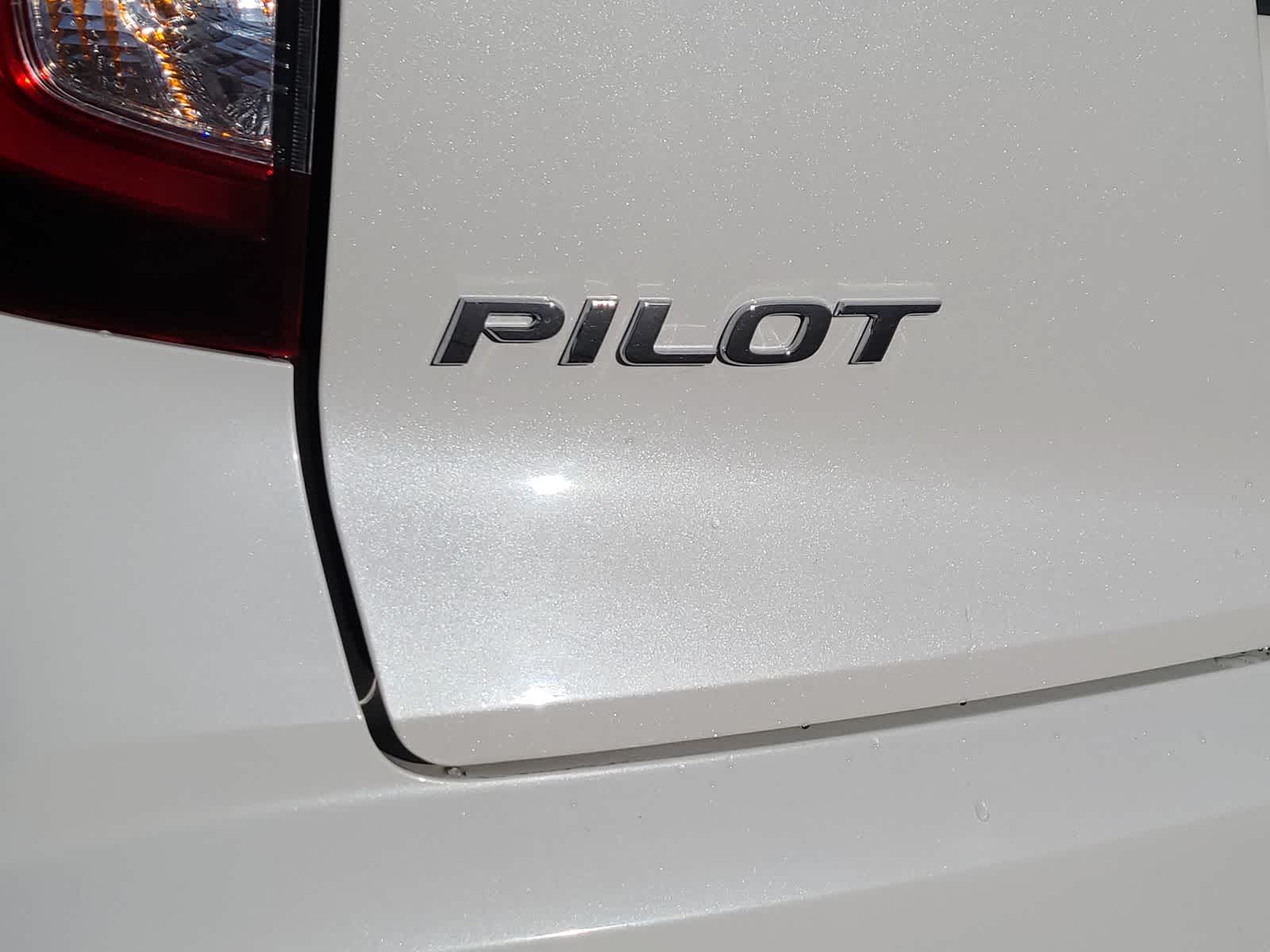 Thumbnail: 2022 Honda Pilot - 15