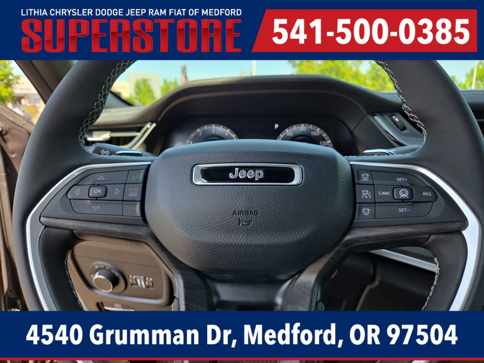 Thumbnail: 2026 Jeep Grand Cherokee - 23