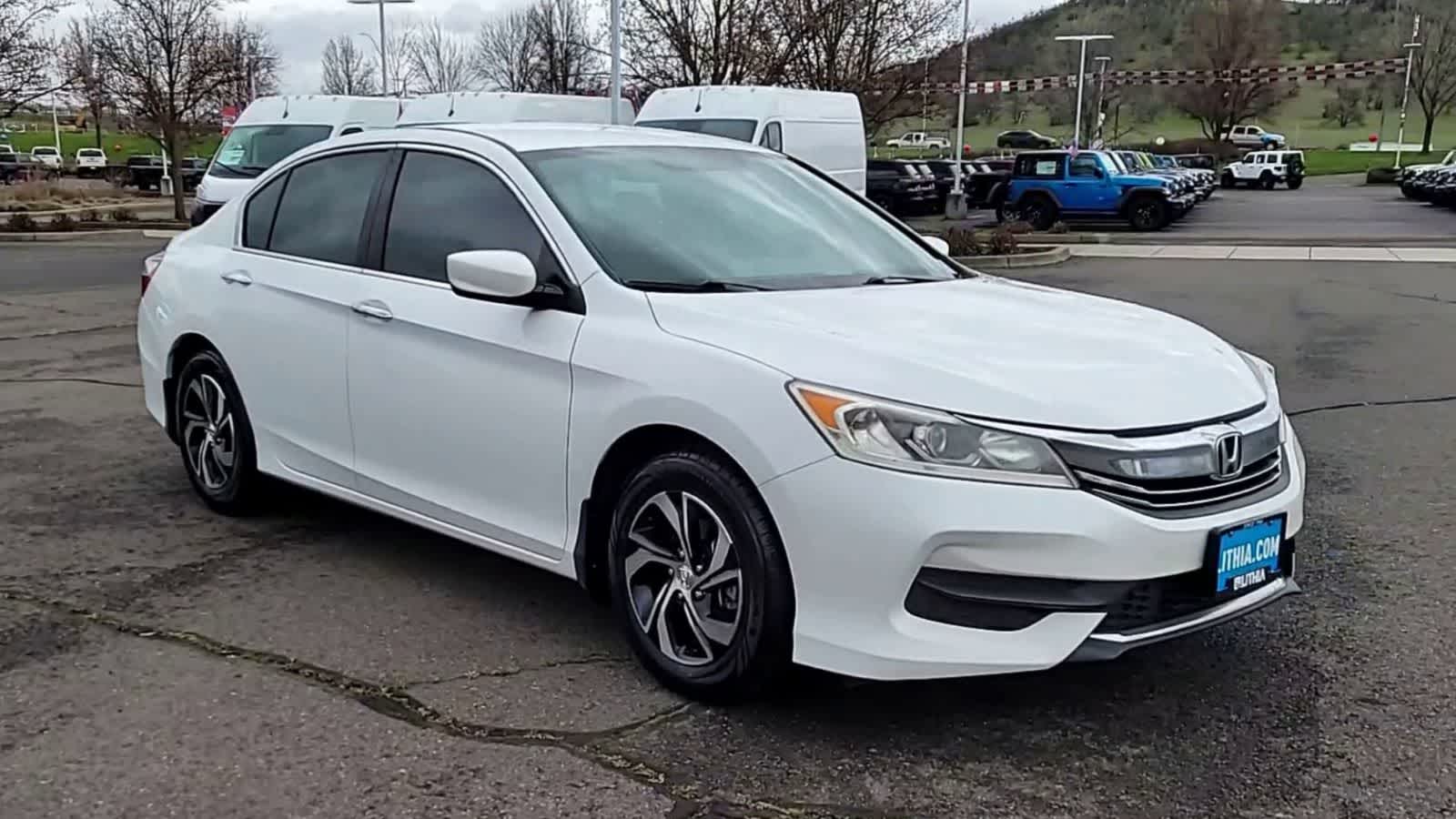 Used 2016 Honda Accord LX with VIN 1HGCR2F34GA120731 for sale in Medford, OR