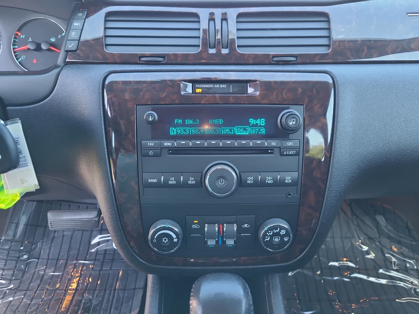 2013 Chevrolet Impala LT 24