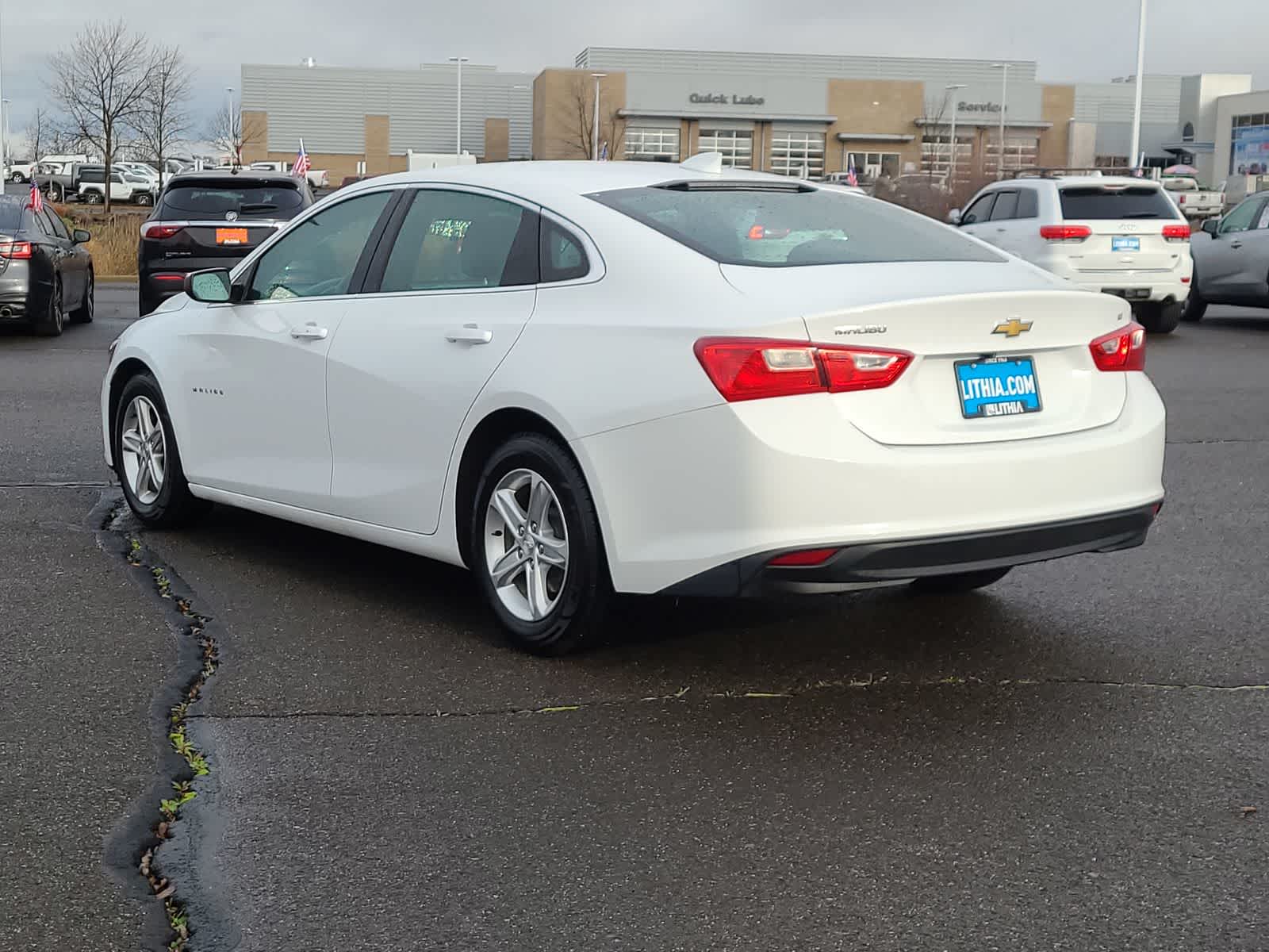 Thumbnail: 2023 Chevrolet Malibu - 12