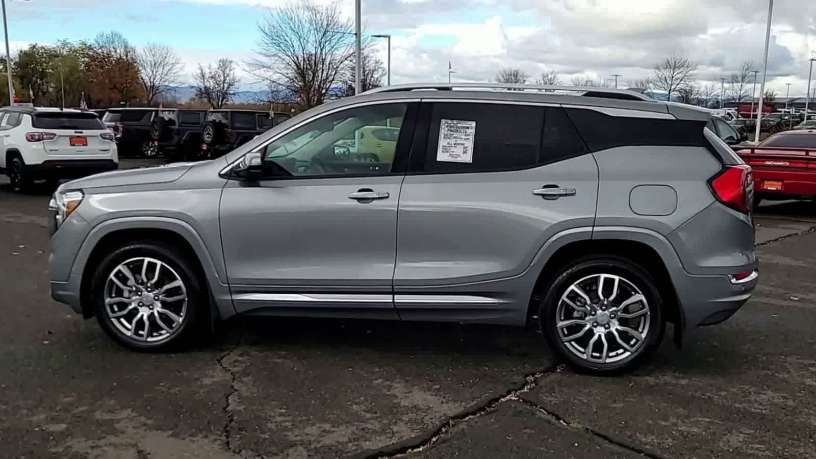 Thumbnail: 2023 GMC Terrain - 5