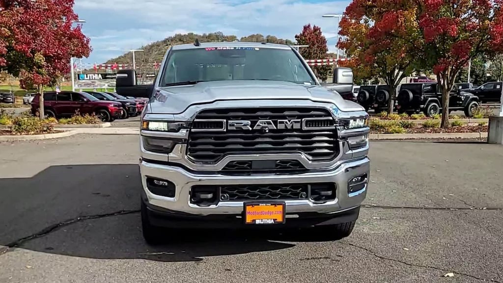 New 2026 Ram 2500 TRADESMAN CREW CAB 4X4 6'4 BOX Pickup