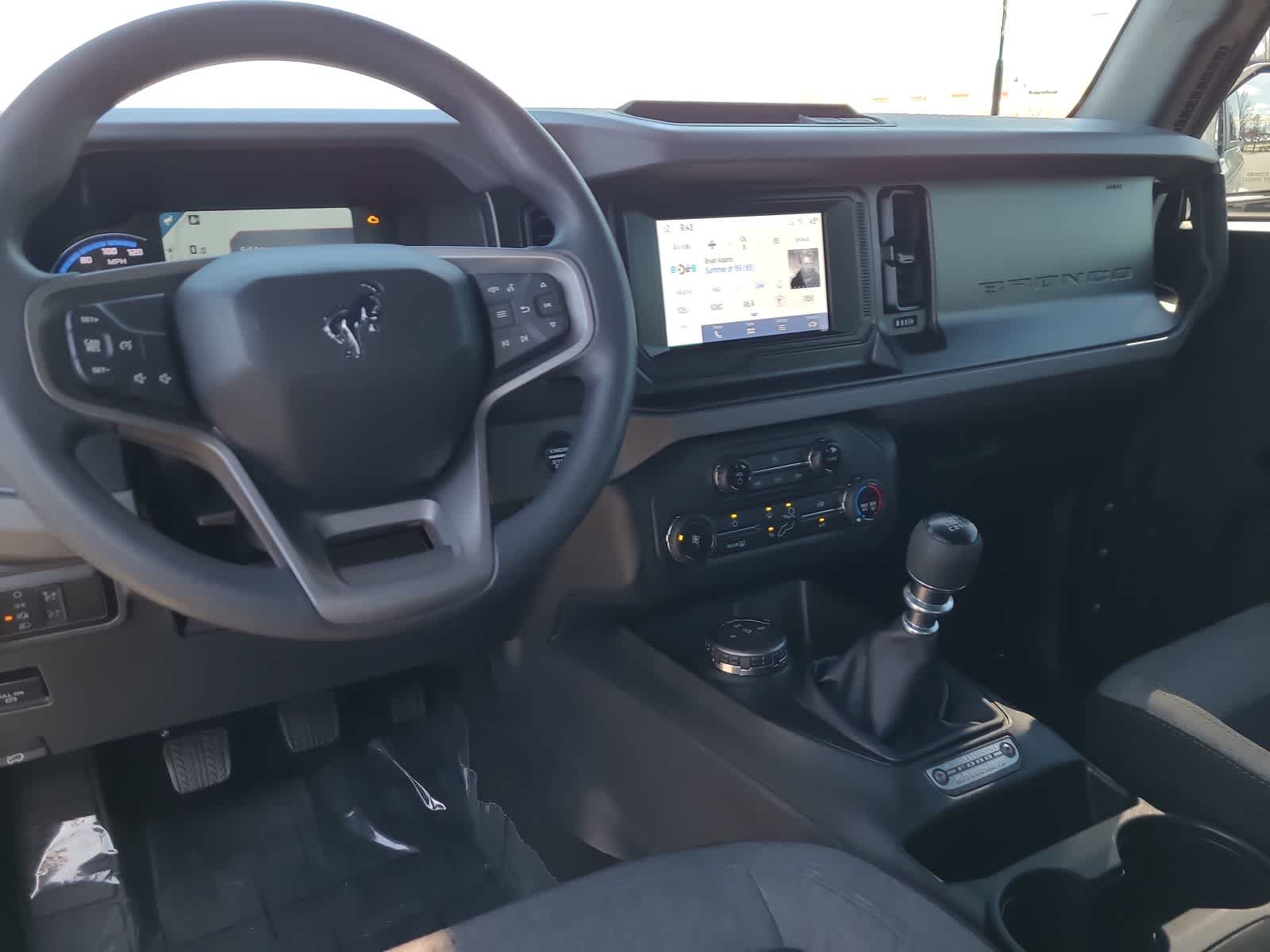 Thumbnail: 2023 Ford Bronco - 18