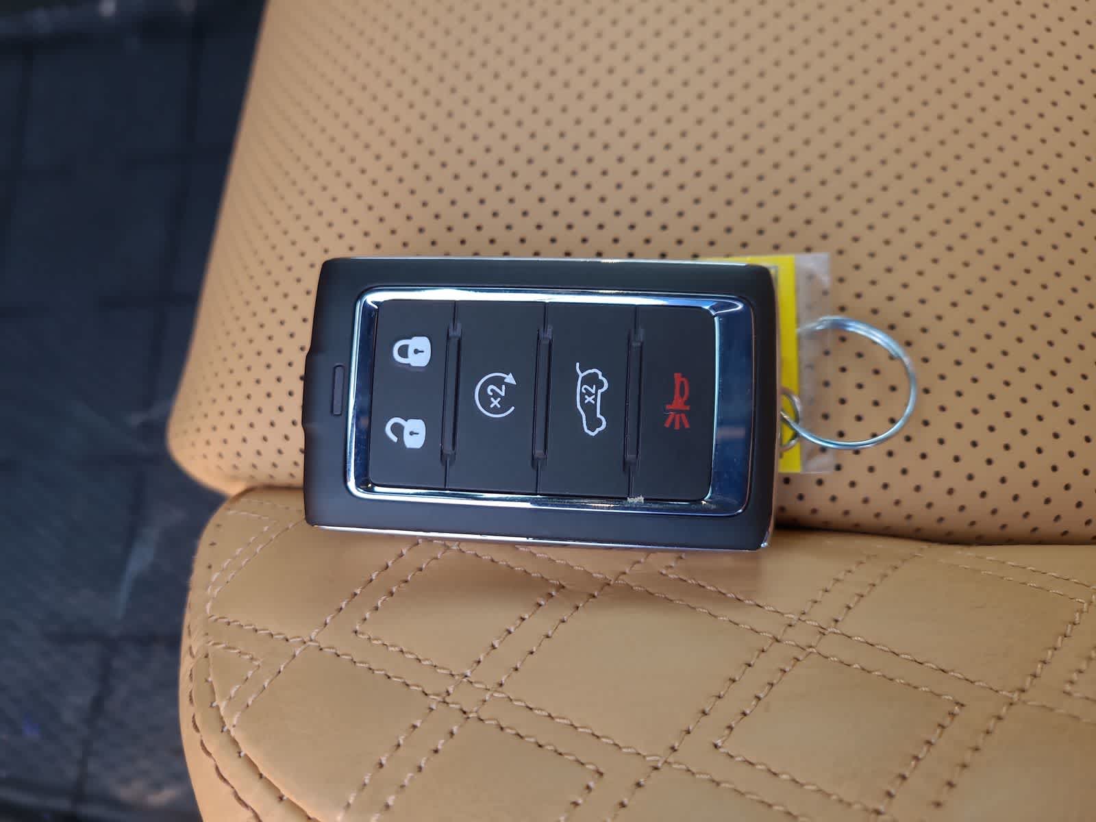 Thumbnail: 2026 Jeep Grand Cherokee - 28