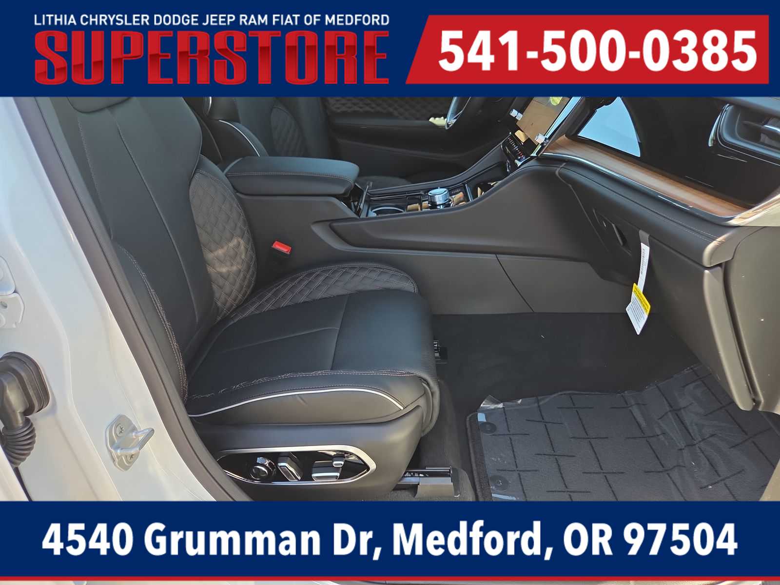 Thumbnail: 2026 Jeep Grand Cherokee - 22