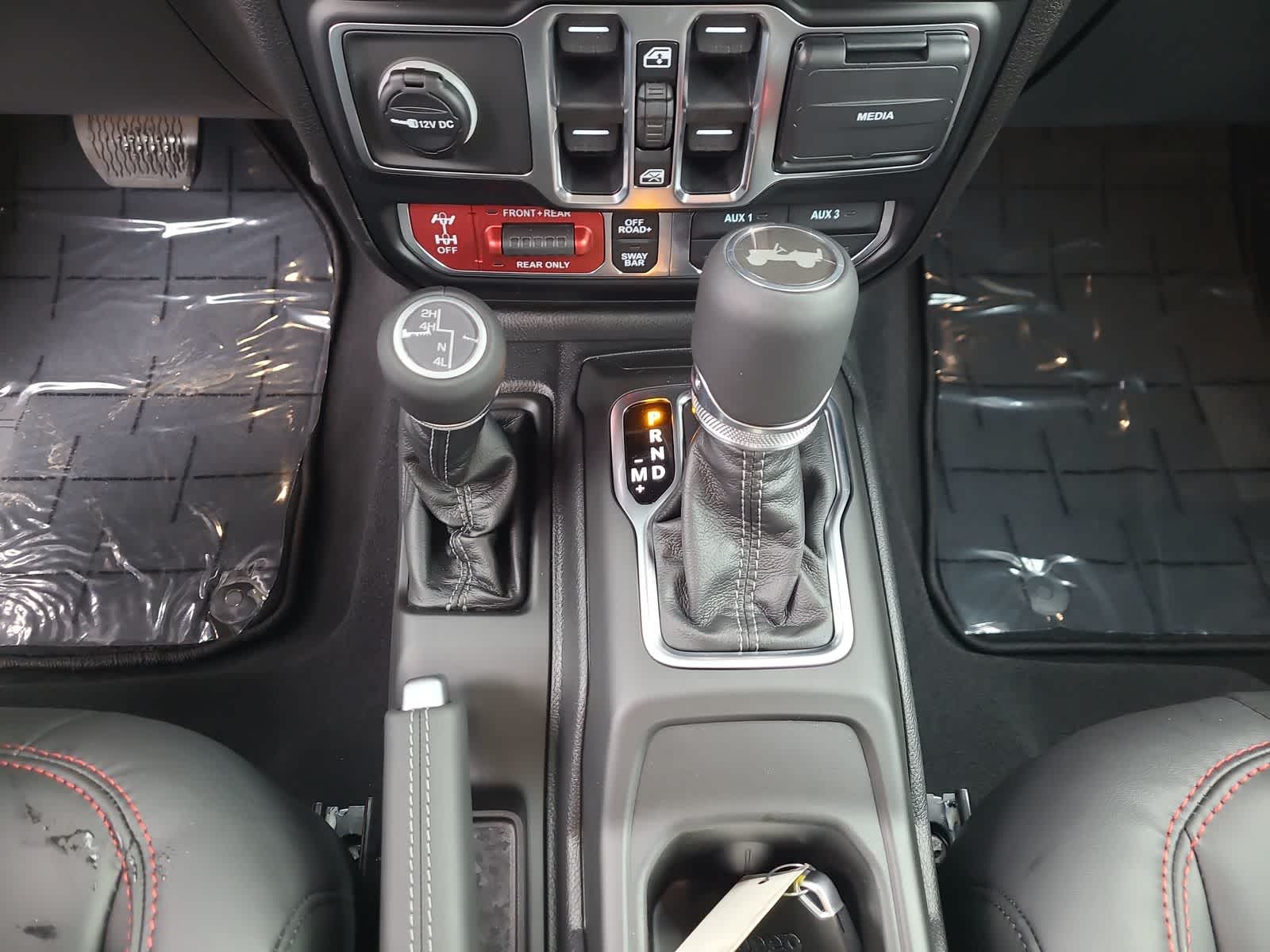 Thumbnail: 2026 Jeep Wrangler - 25