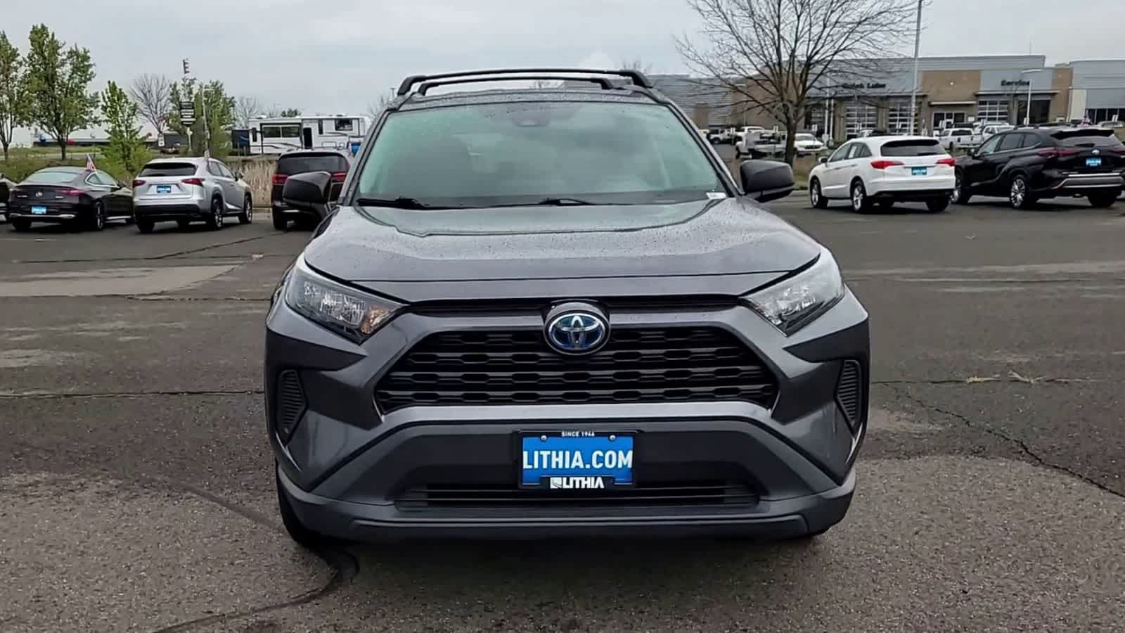 Thumbnail: 2022 Toyota RAV4 - 3