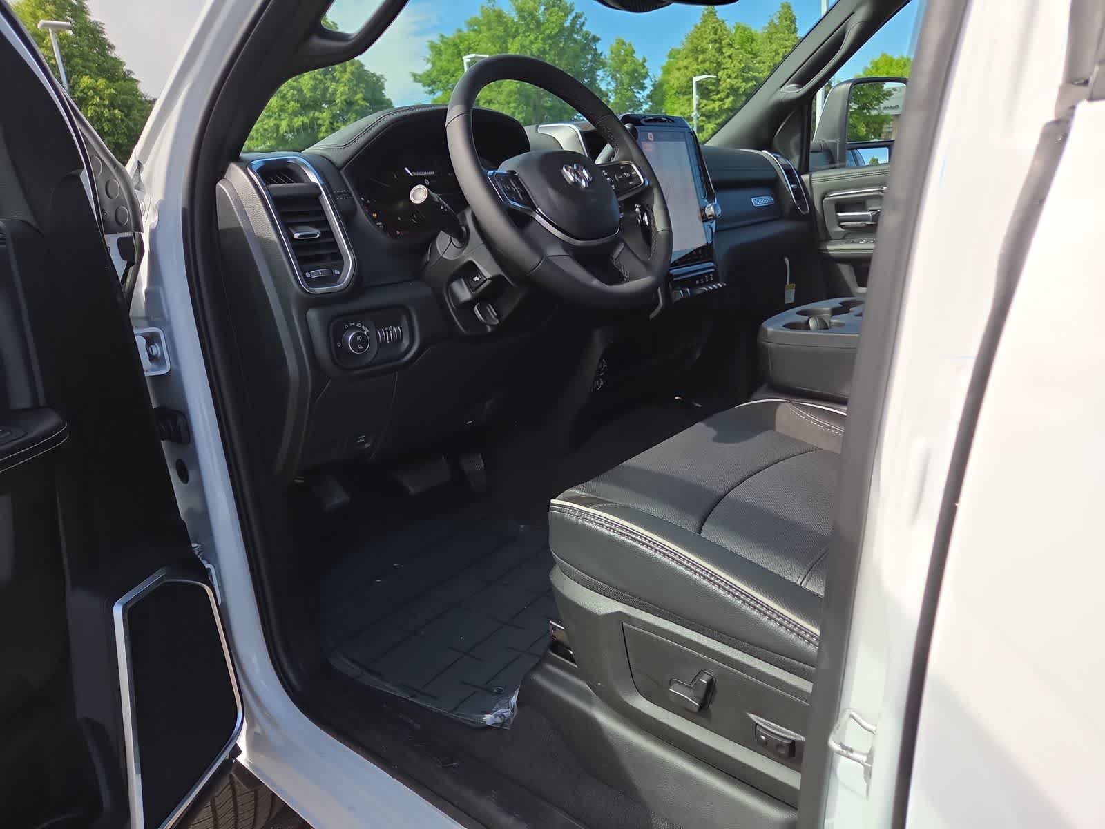 Thumbnail: 2026 RAM 2500 - 10