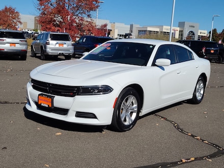 2022 Dodge Charger SXT Sedan