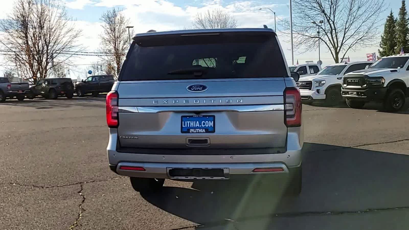 Thumbnail: 2023 Ford Expedition - 7