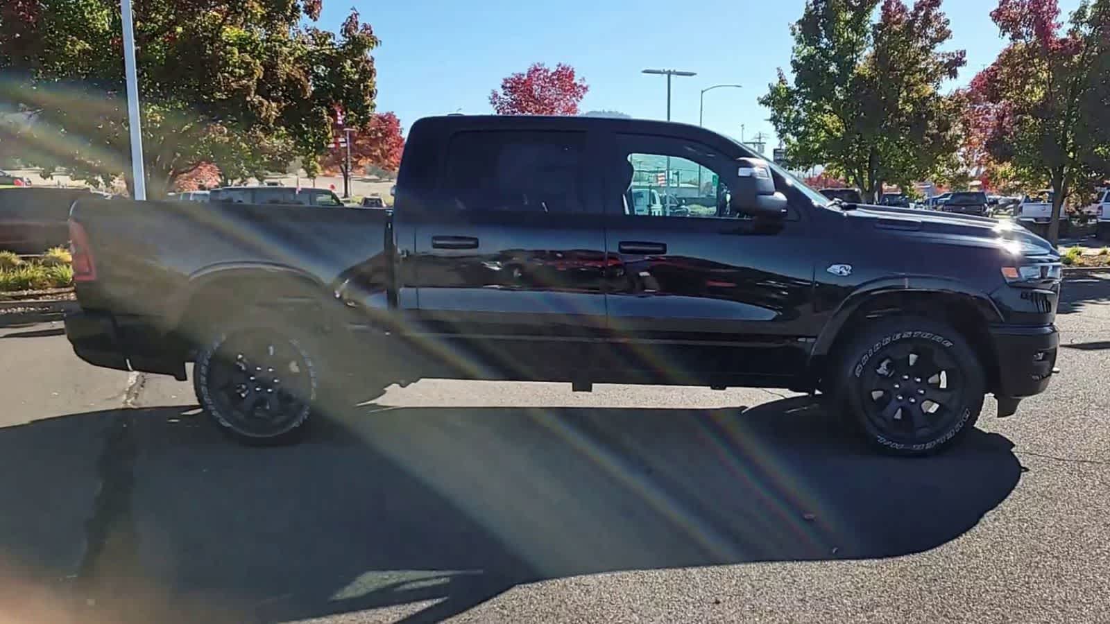 Thumbnail: 2026 RAM 1500 - 9