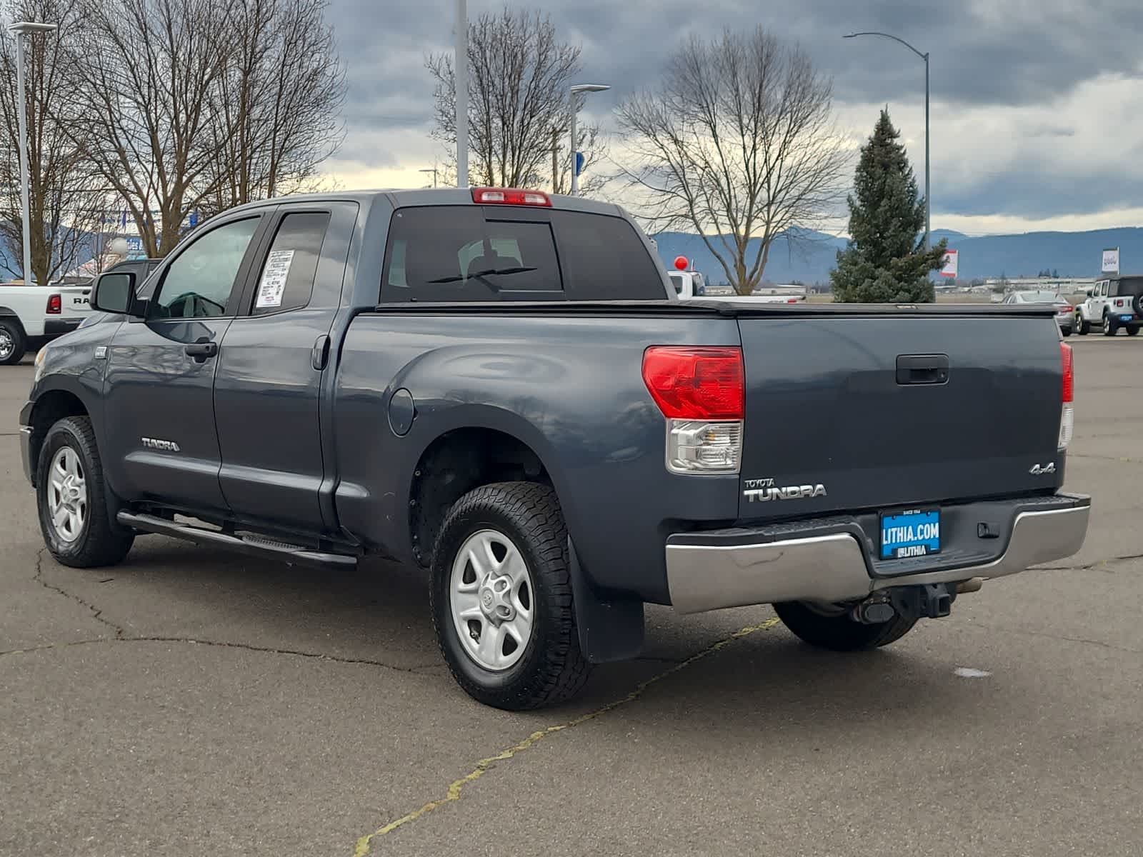 Thumbnail: 2010 Toyota Tundra - 12