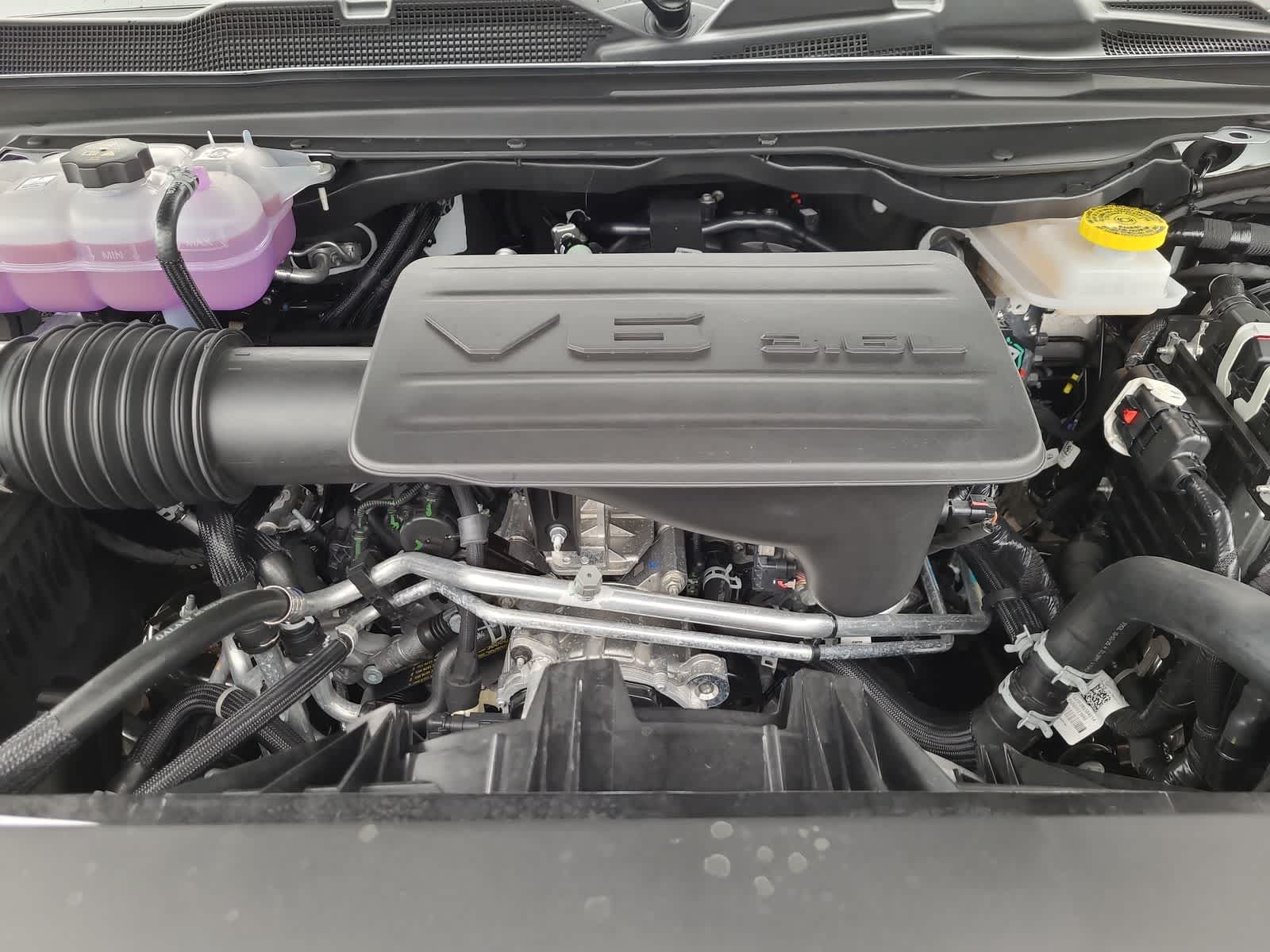 Thumbnail: 2026 RAM 1500 - 17