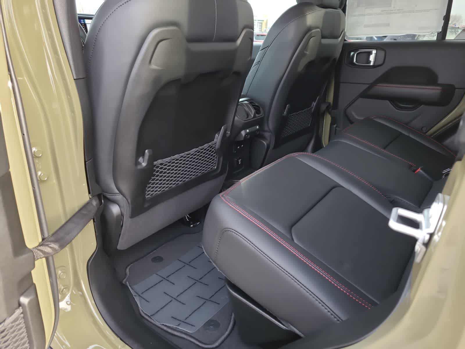 Thumbnail: 2026 Jeep Gladiator - 20