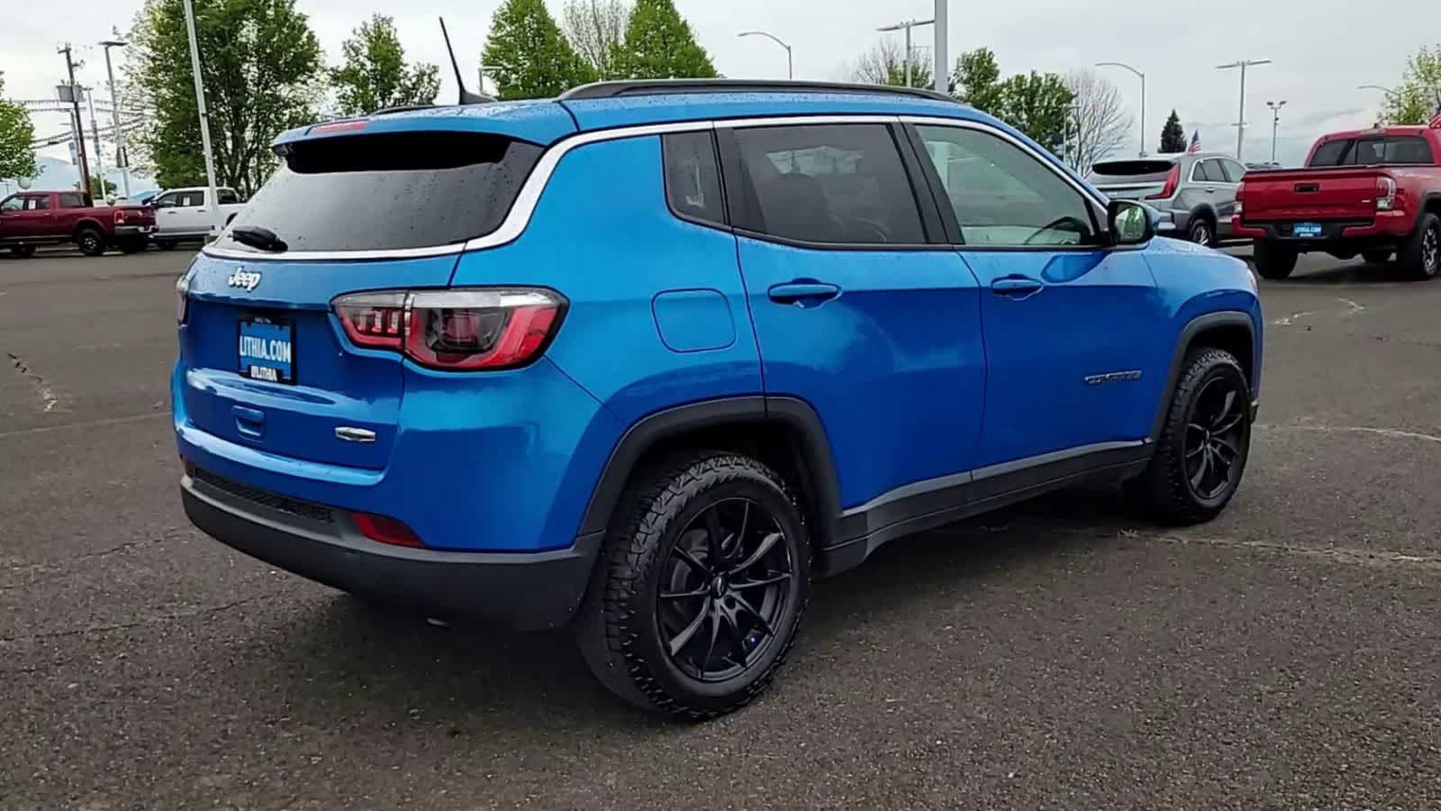 Thumbnail: 2018 Jeep Compass - 8