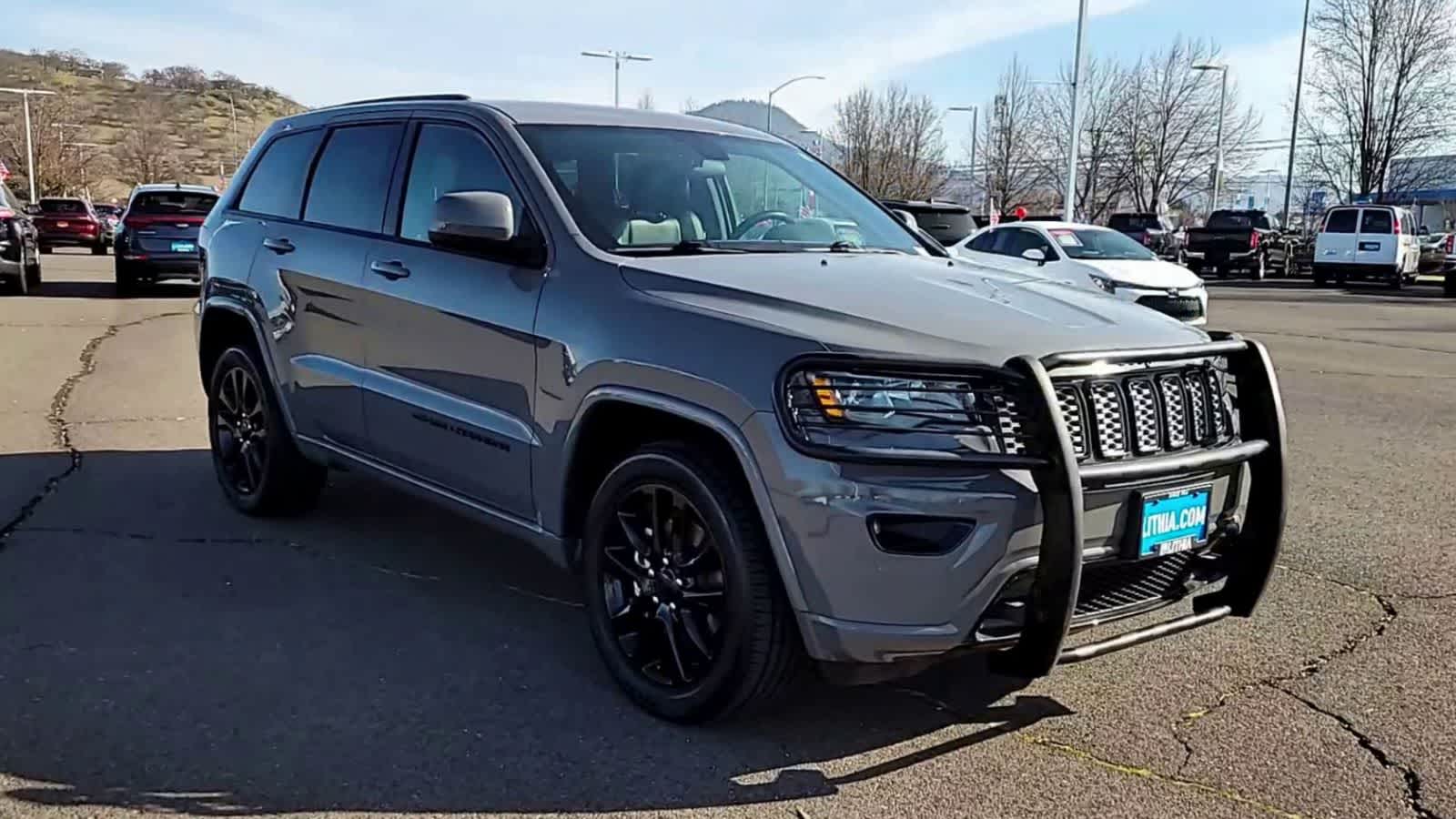 Thumbnail: 2021 Jeep Grand Cherokee - 2