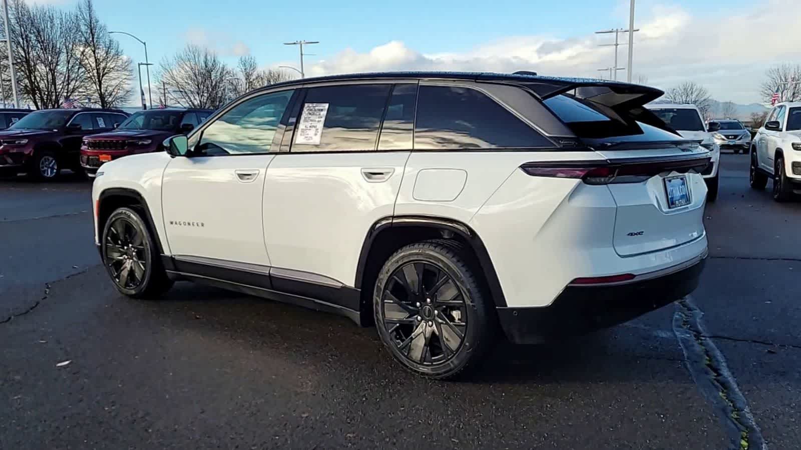 Thumbnail: 2025 Jeep Wagoneer S - 6