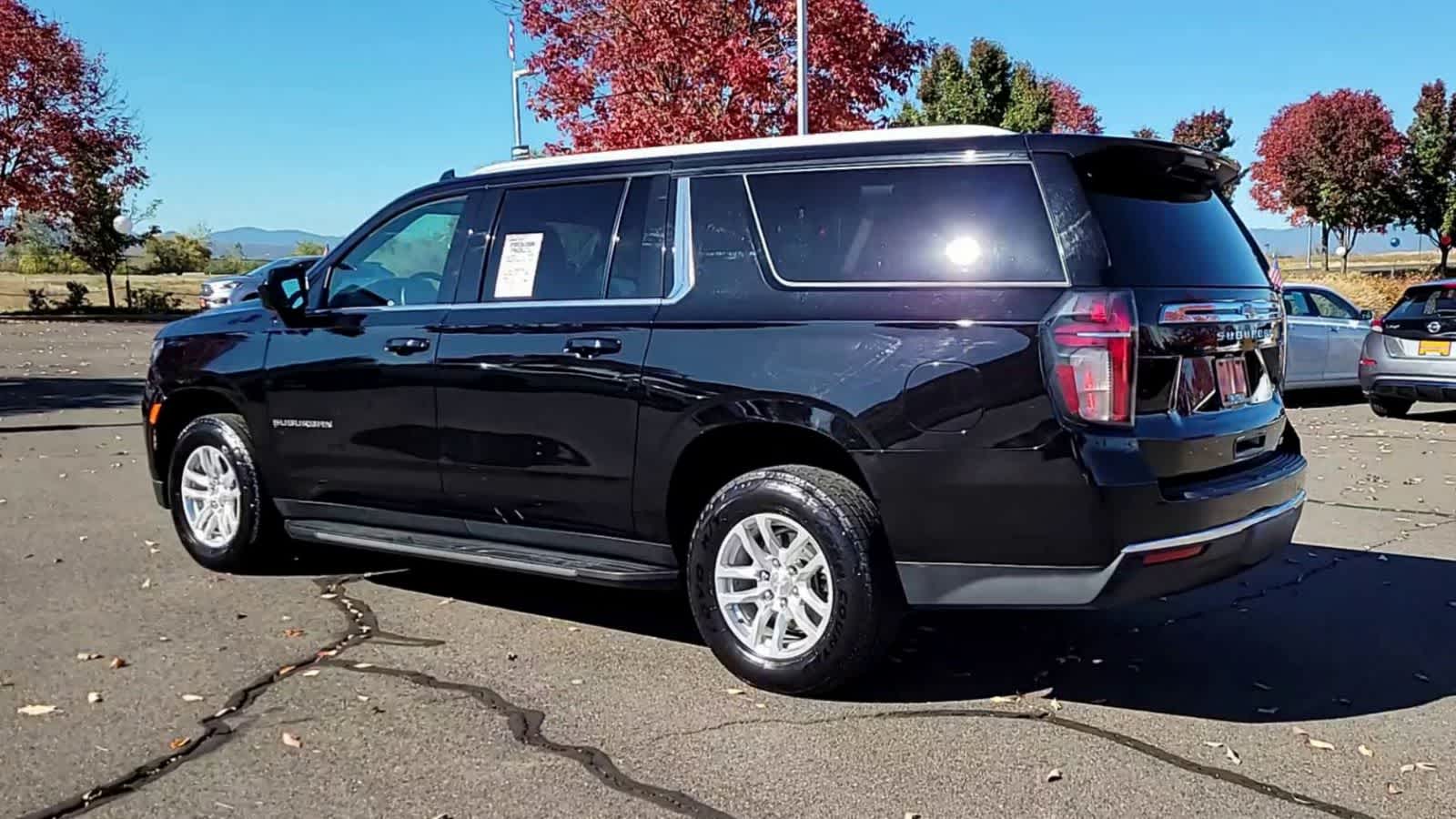 Thumbnail: 2021 Chevrolet Suburban - 6