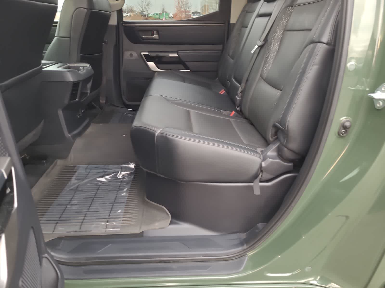 Thumbnail: 2022 Toyota Tundra - 21