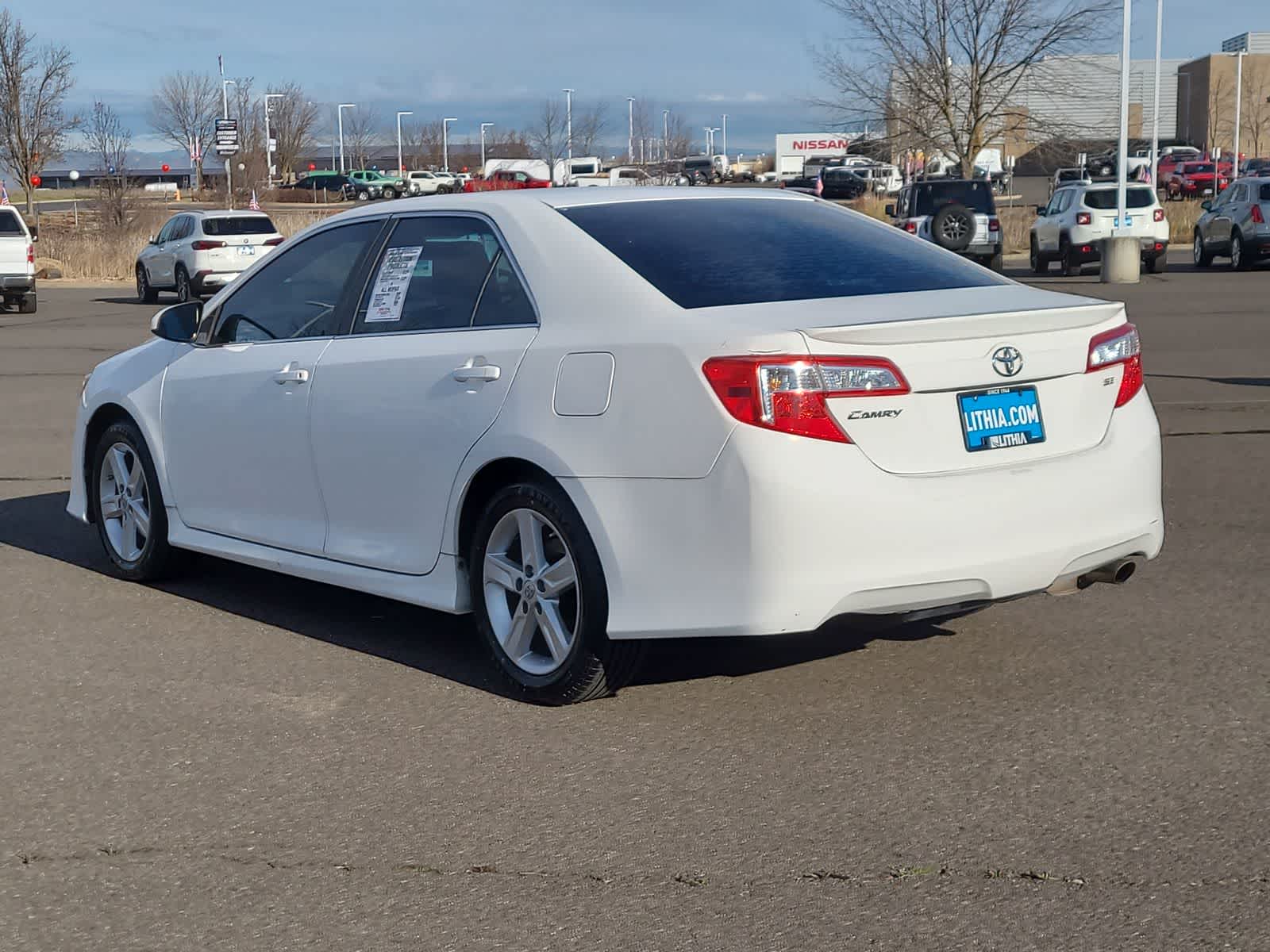 Thumbnail: 2014 Toyota Camry - 12