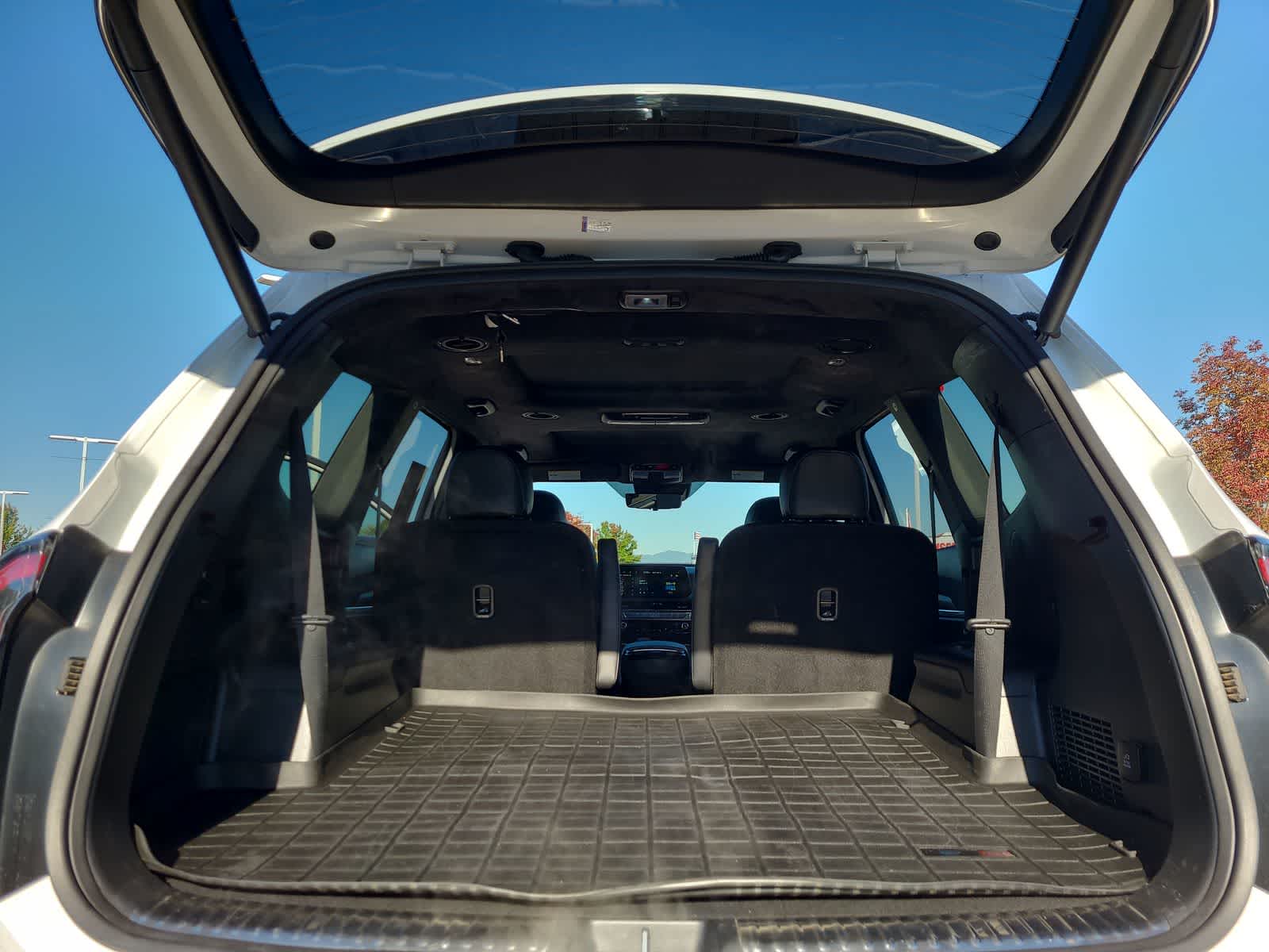 Thumbnail: 2023 Kia Telluride - 27