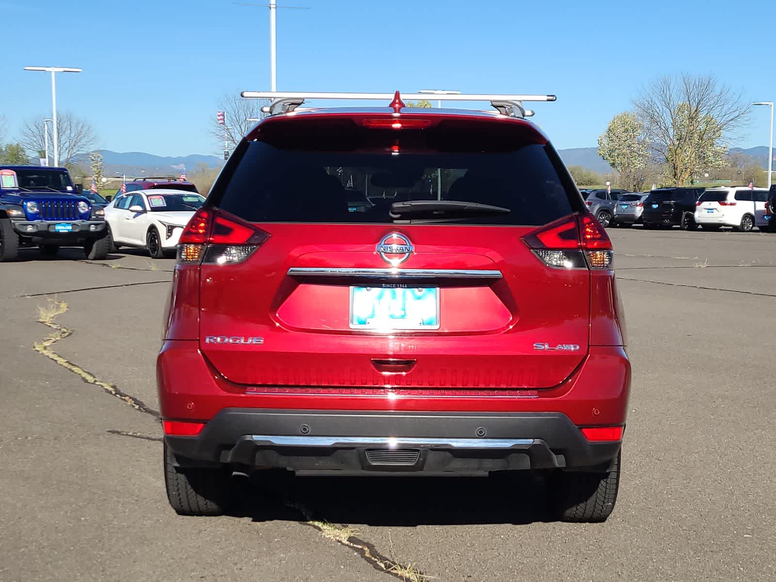 Thumbnail: 2020 Nissan Rogue - 13