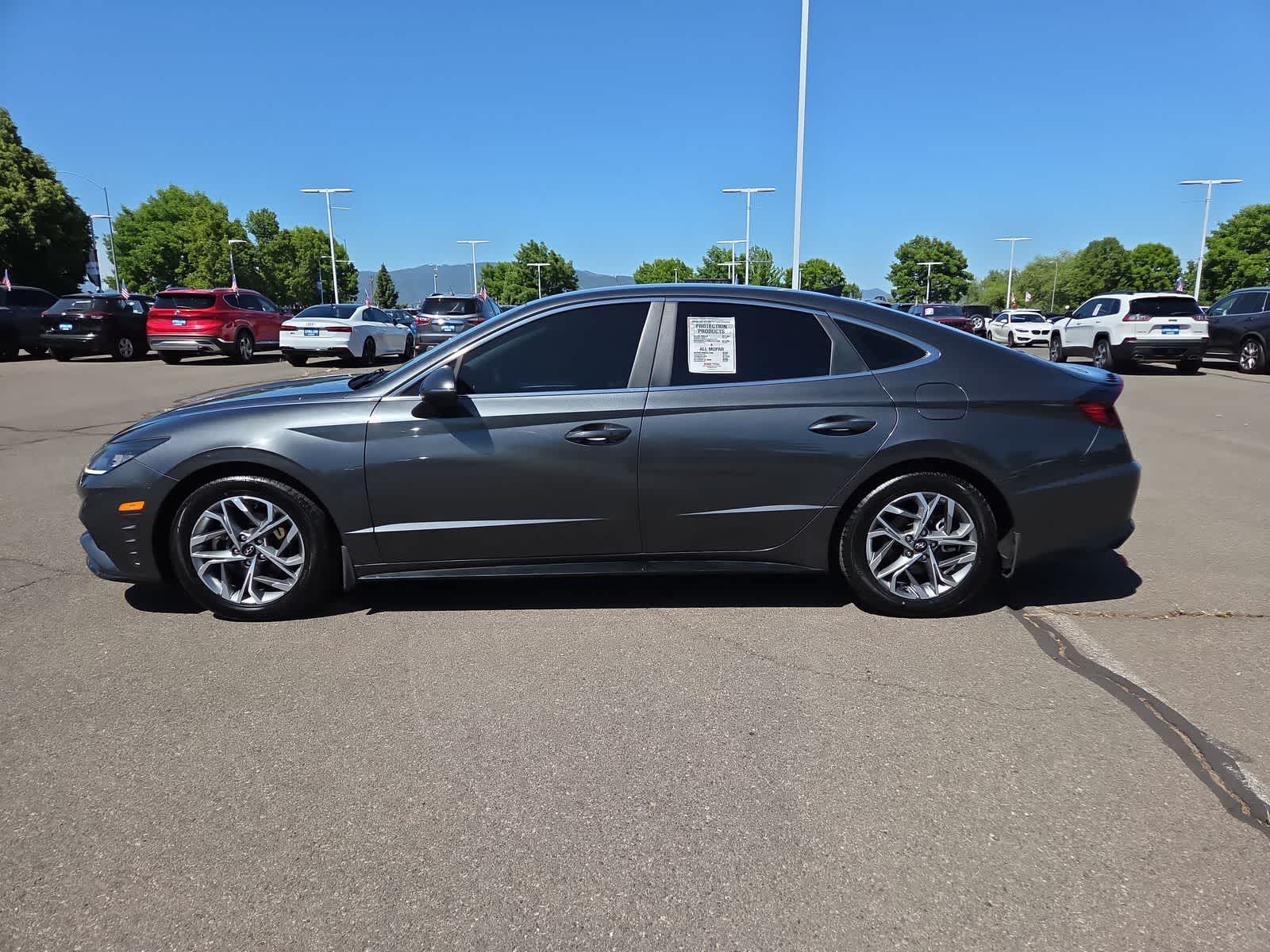 Thumbnail: 2023 Hyundai Sonata - 10