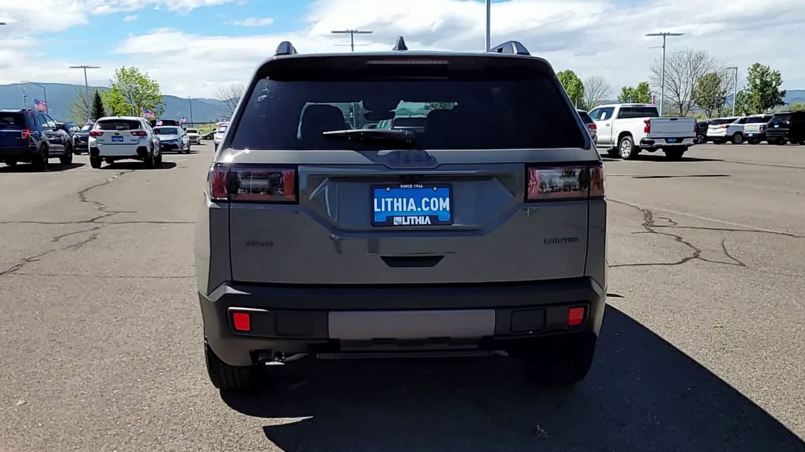 Thumbnail: 2026 Jeep Cherokee - 7
