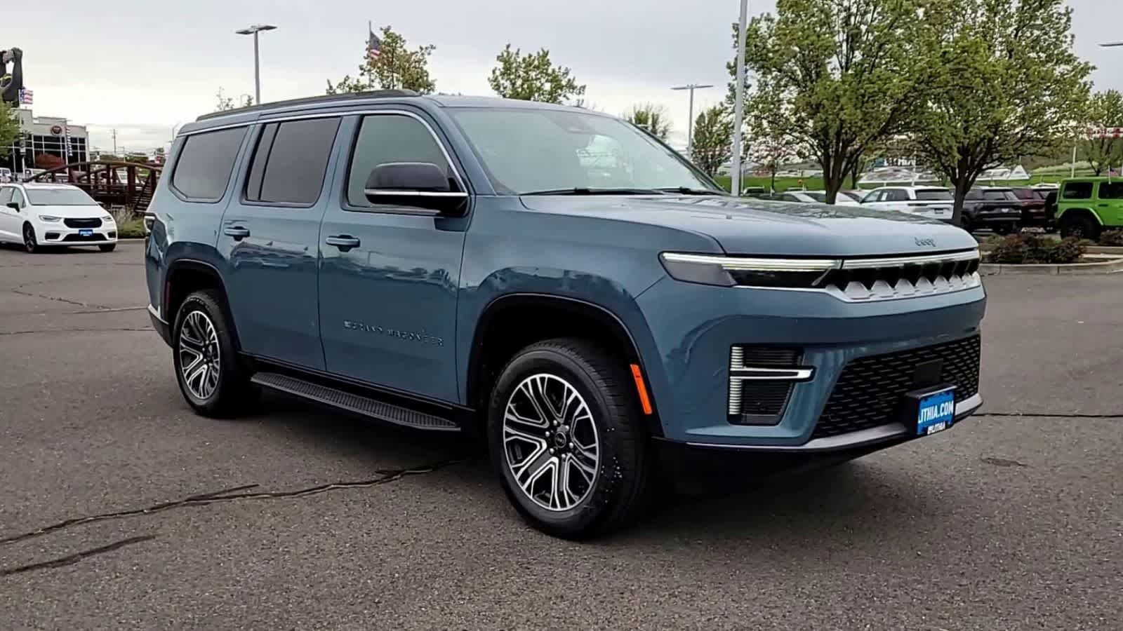 Thumbnail: 2026 Jeep Grand Wagoneer - 2