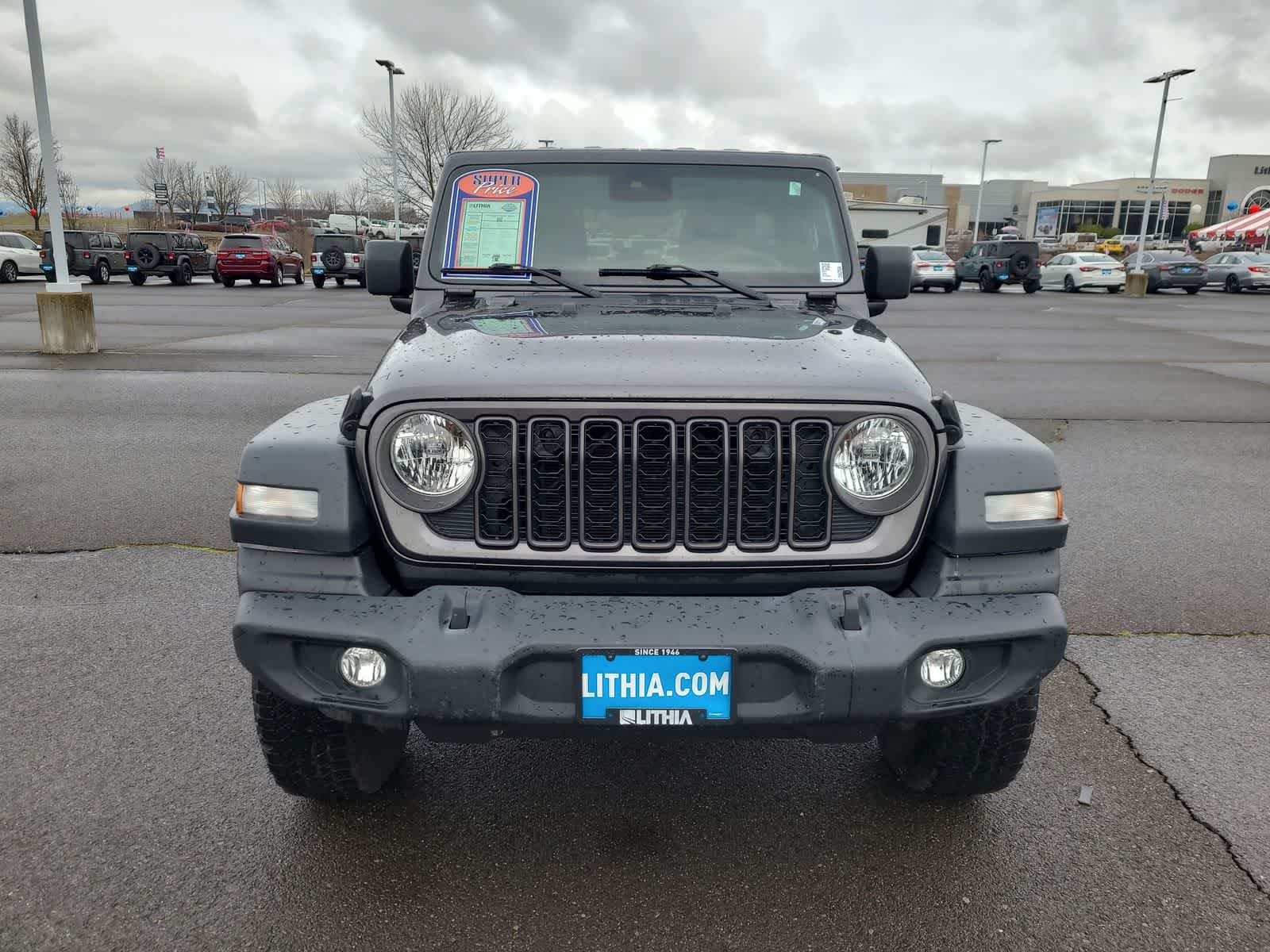 Thumbnail: 2024 Jeep Wrangler - 14