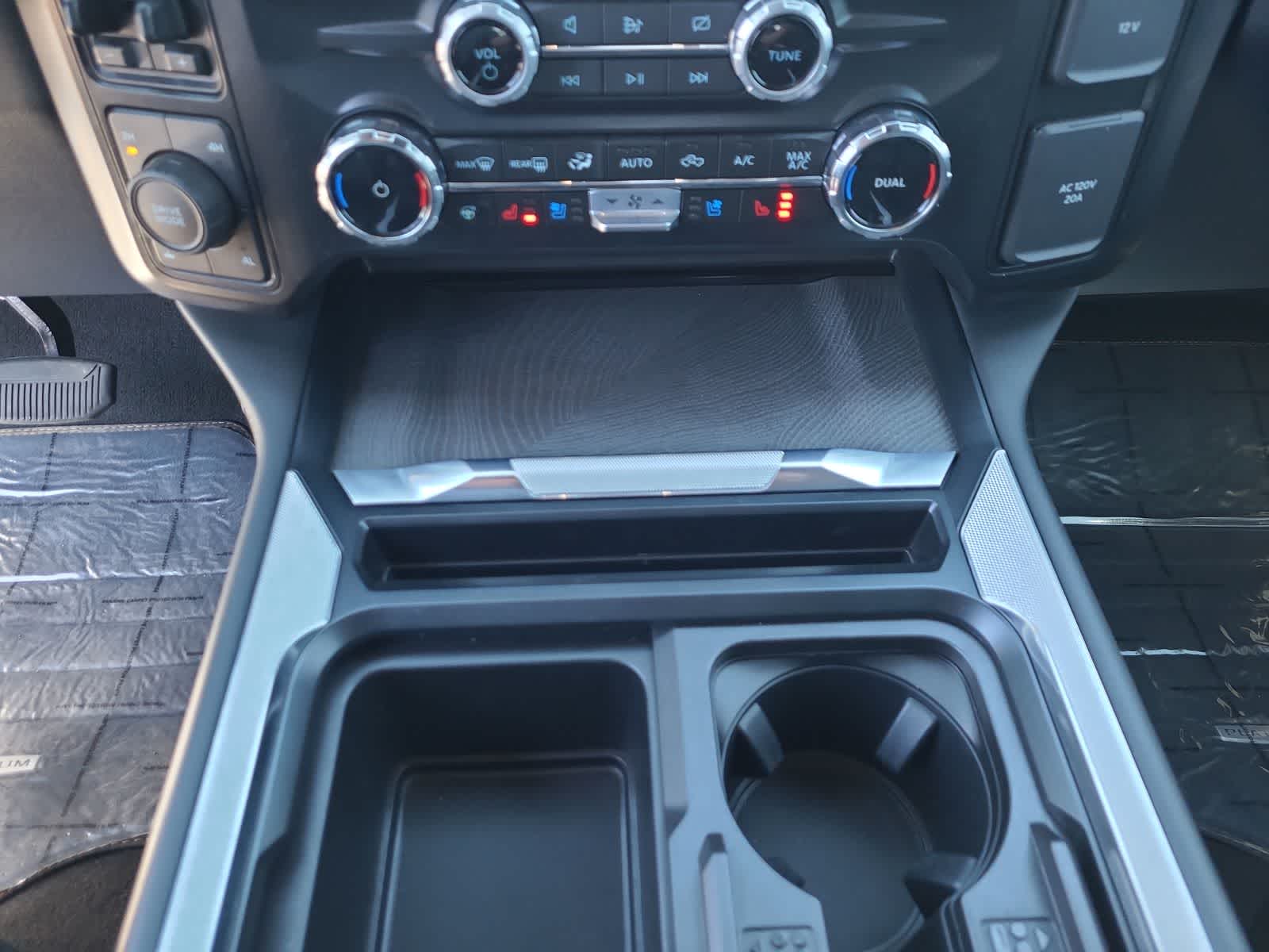 Thumbnail: 2024 Ford F-350 - 25