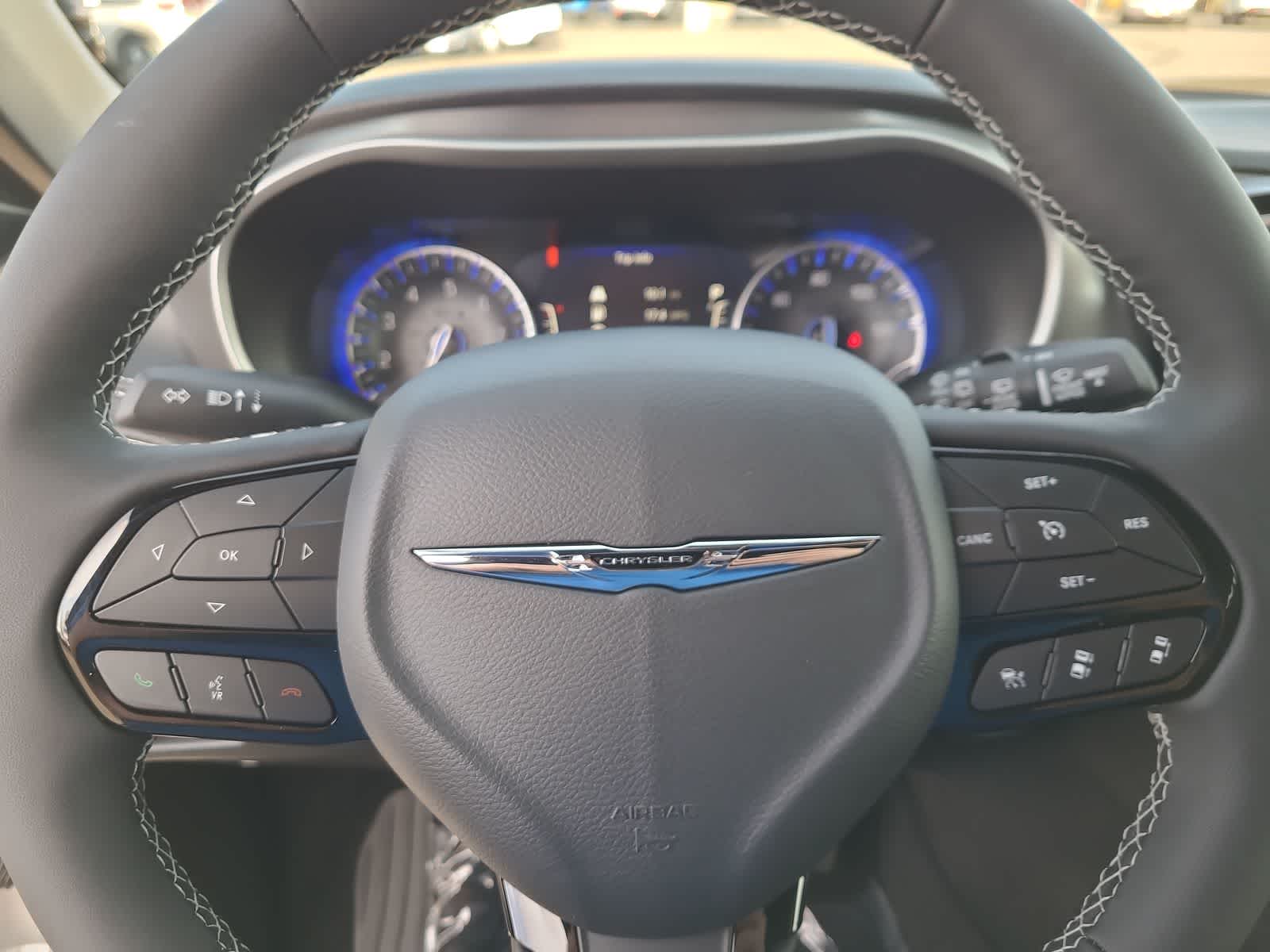 Thumbnail: 2026 Chrysler Pacifica - 23