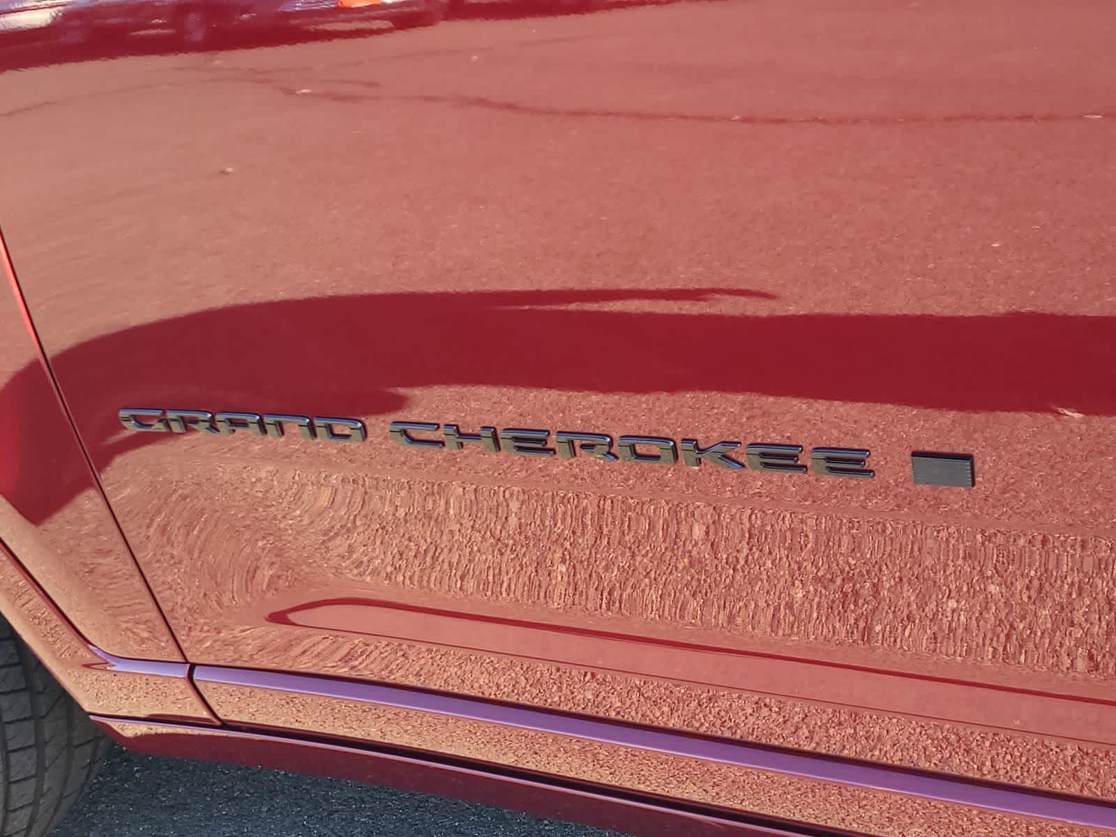 Thumbnail: 2025 Jeep Grand Cherokee - 15