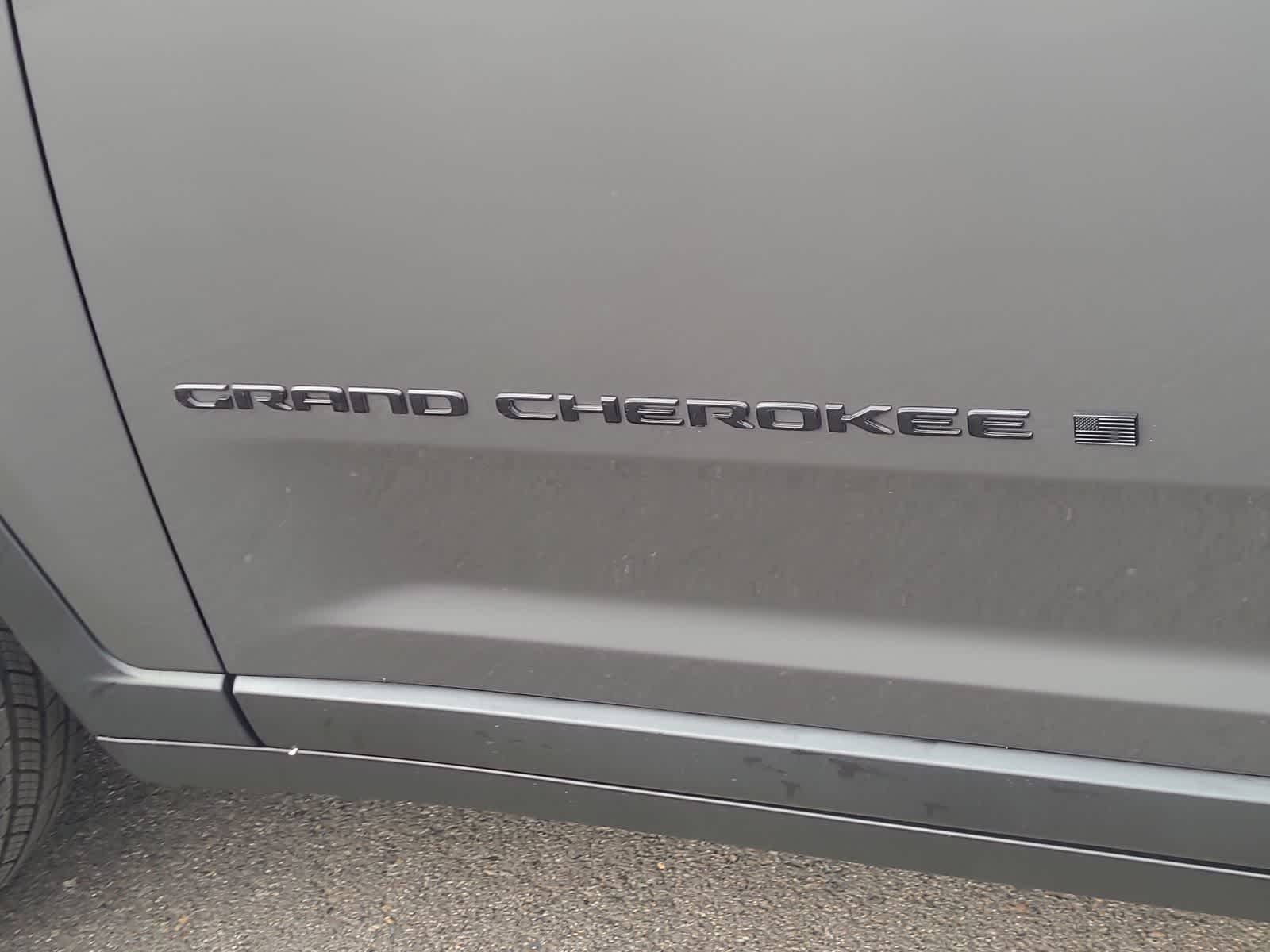 Thumbnail: 2026 Jeep Grand Cherokee - 15