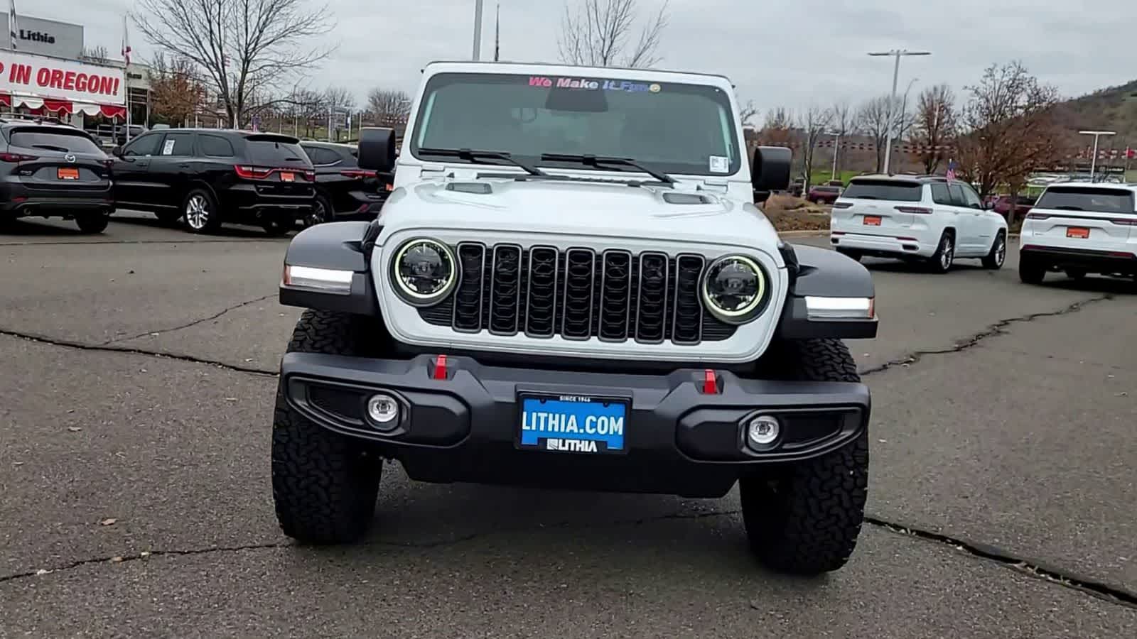 Thumbnail: 2026 Jeep Wrangler - 3