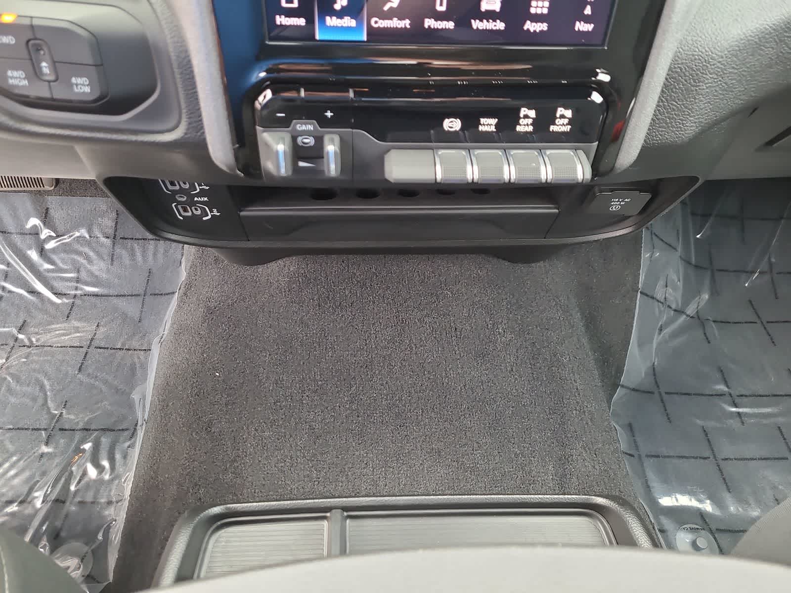 Thumbnail: 2025 RAM 3500 - 25