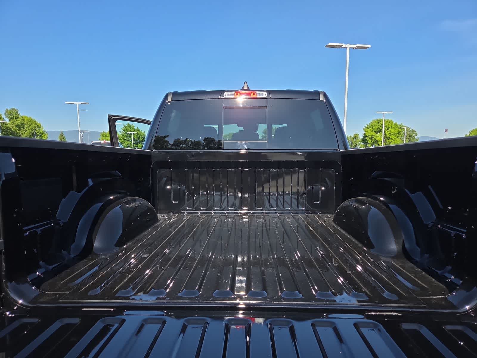 Thumbnail: 2026 RAM 1500 - 27